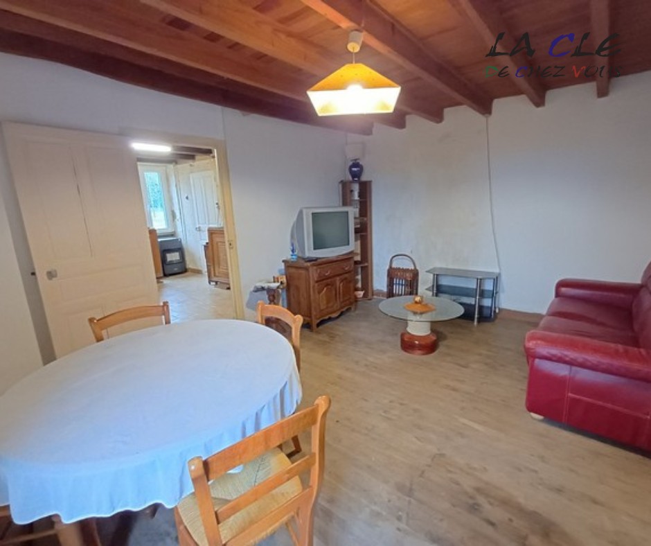 DEPENDANCE A FINIR DE RENOVER — photo 3