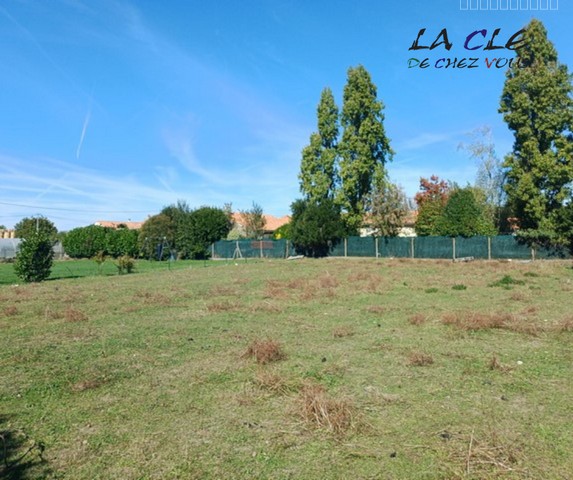 TERRAIN CONSTRUCTIBLE