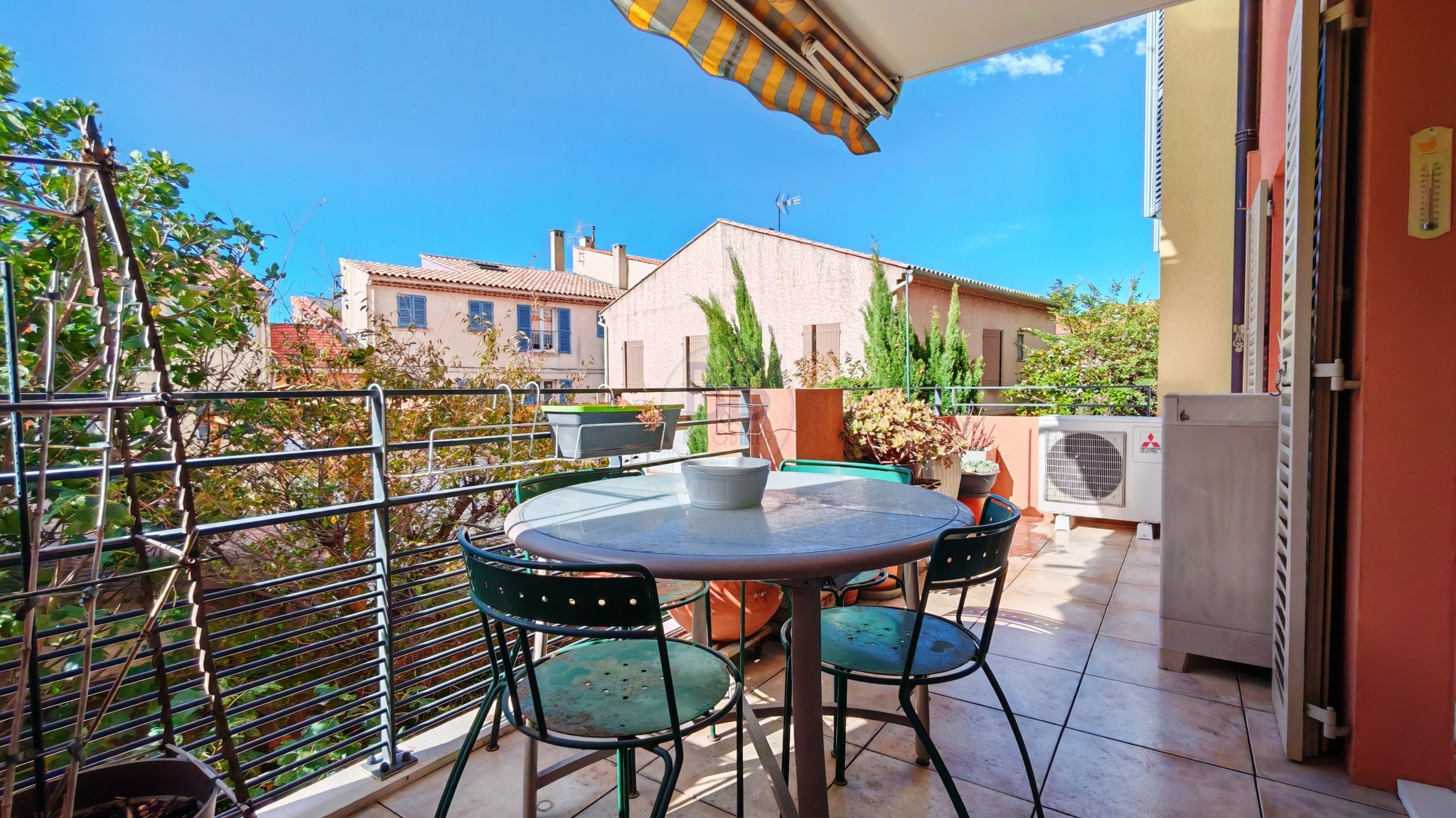Fréjus Centre   Spacieux 4 pièces de 90 m2 avec terrasse — photo 2
