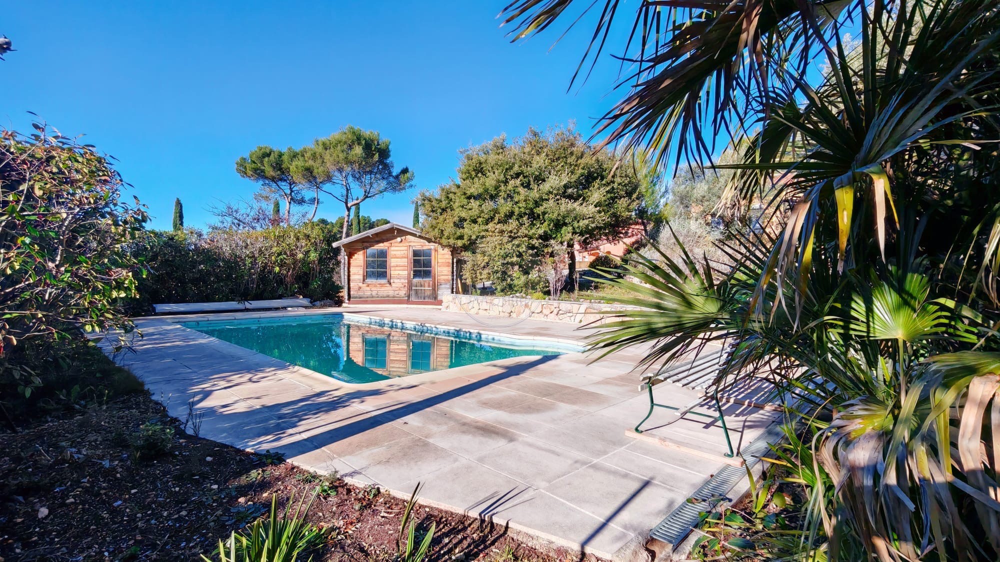 A vendre Villa de plain-pied avec vue dégagée à Draguignan   Quartier résidentiel recherché — photo 14