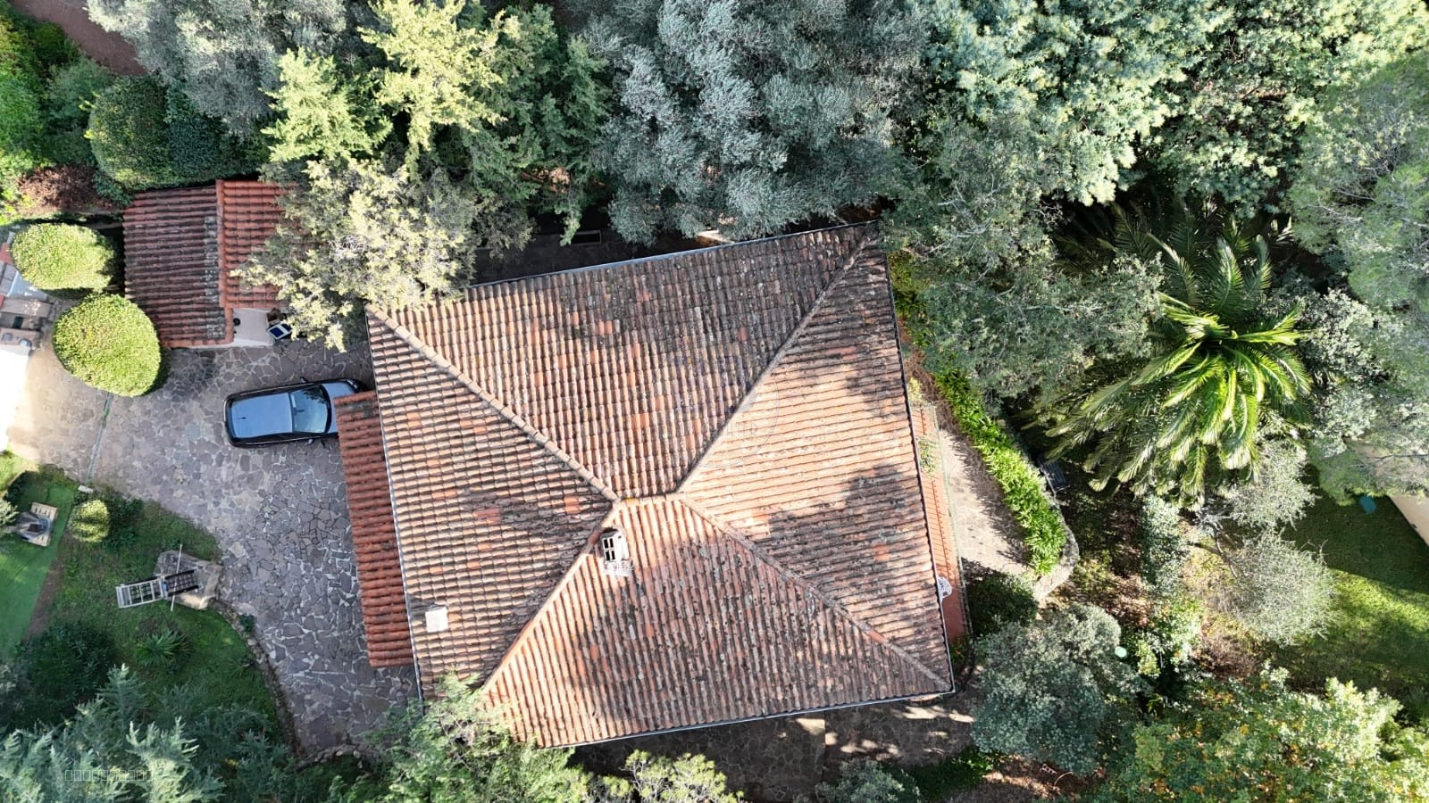 Villa avec deux appartements   165 m2   SAINT-RAPHAËL   Calme absolu & quartier résidentiel recherché — photo 2