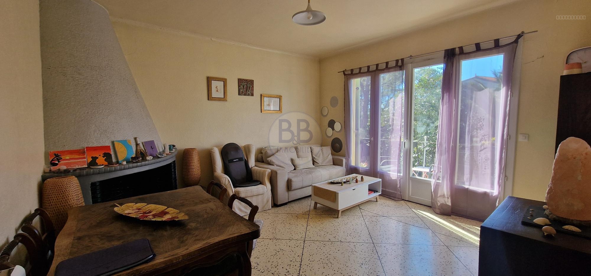 A vendre Haut de villa avec jardin privatif   Quartier des Plaines, Saint-Raphaël — photo 3