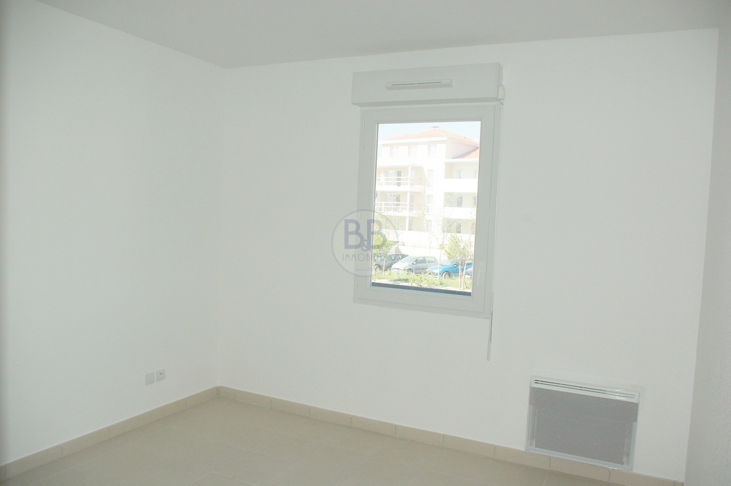 4 PIECES 80M2 AVEC PARKING ET GARAGE — photo 5
