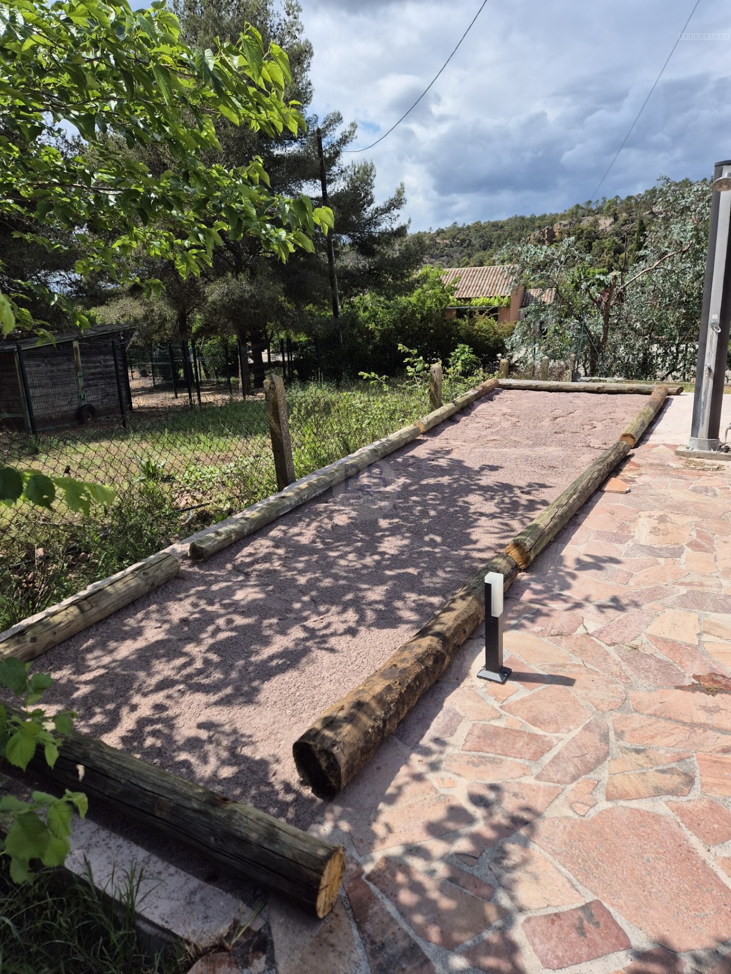 Vente villa 3 pièces rénovée à Fréjus avec piscine — photo 15