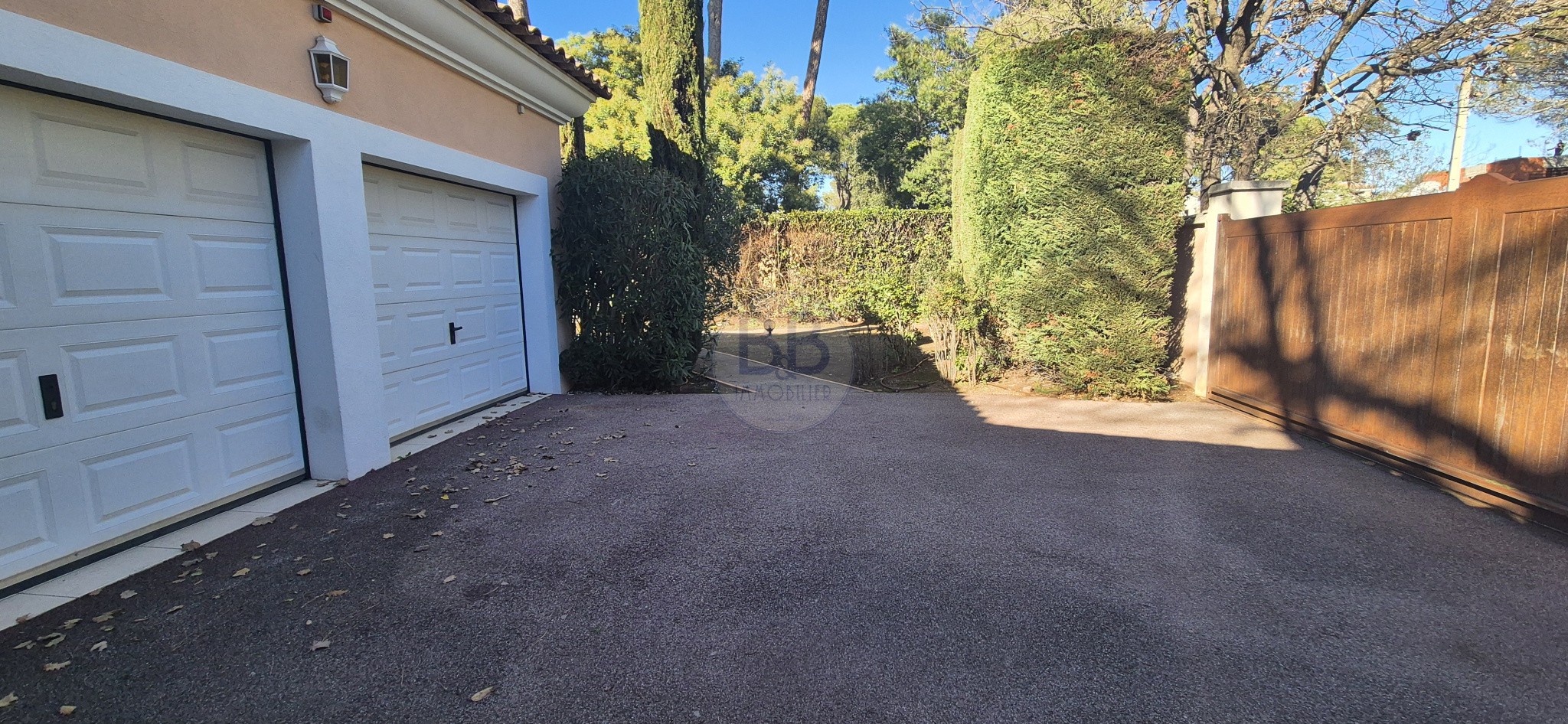 EXCLUSIVITÉ : PROPRIÉTÉ RARE DE PLAIN-PIED À SAINT-RAPHAËL, VALESCURE — photo 5