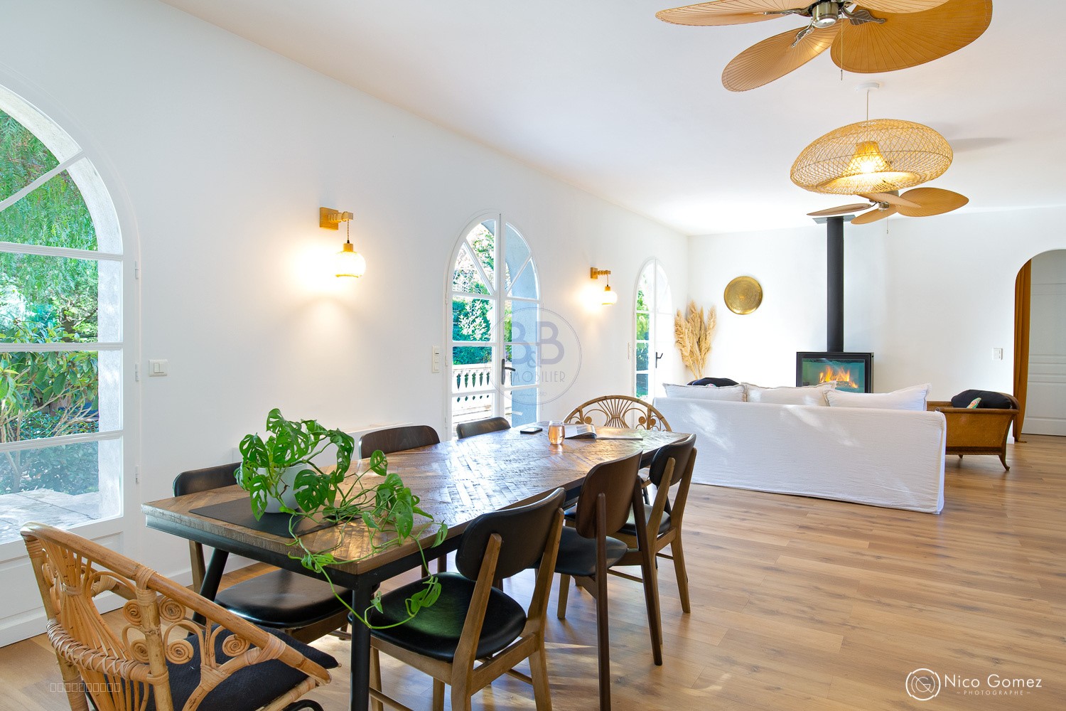 EXCLUSIVITE    SAINT-RAPHAEL   BASTIDE AIXOISE EN PLEINE NATURE — photo 4