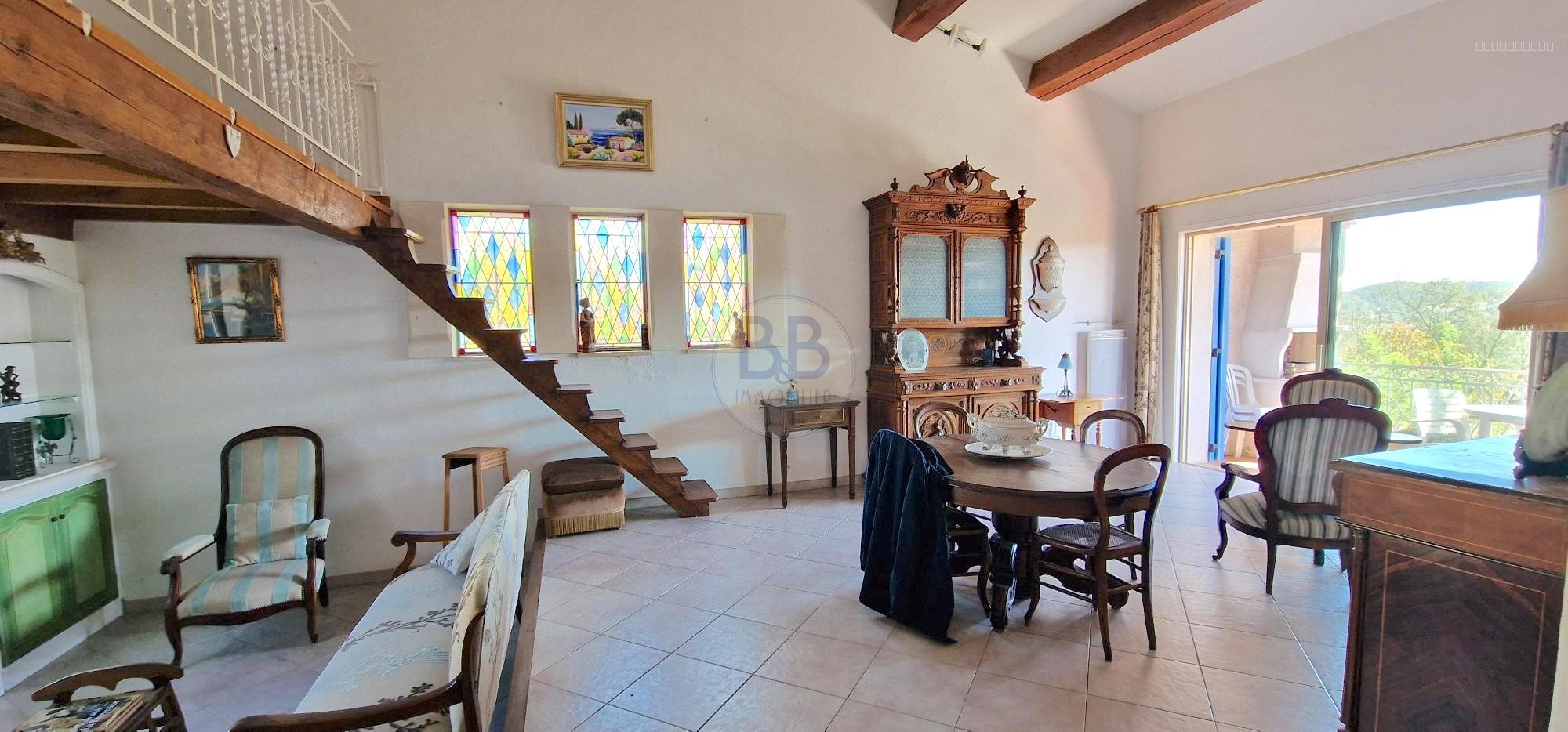 BELLE VILLA  AVEC VUE DEGAGEE — photo 3