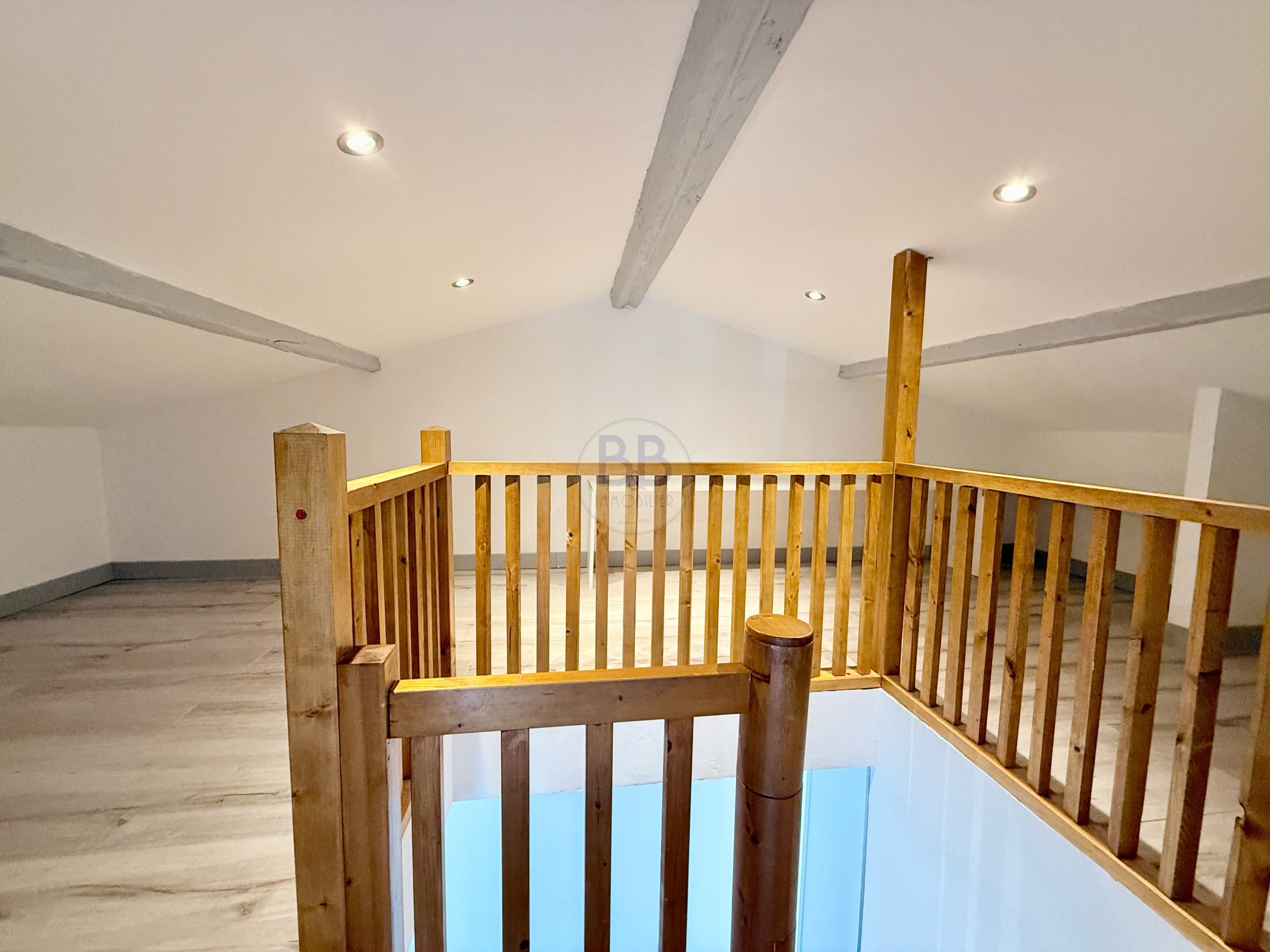 Vente villa 3 pièces rénovée à Fréjus avec piscine — photo 12