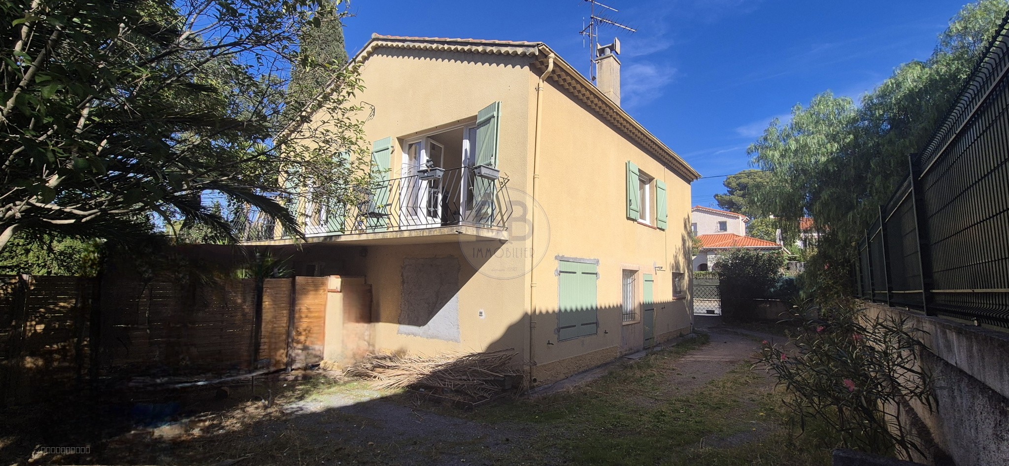 A vendre Haut de villa avec jardin privatif   Quartier des Plaines, Saint-Raphaël — photo 2