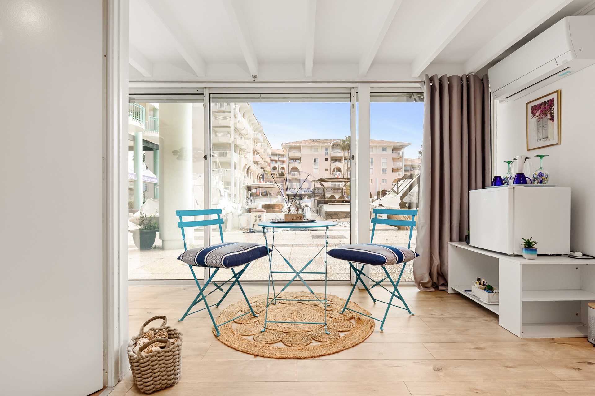 Sublime 3 Pièces au coeur de Port Fréjus — photo 6