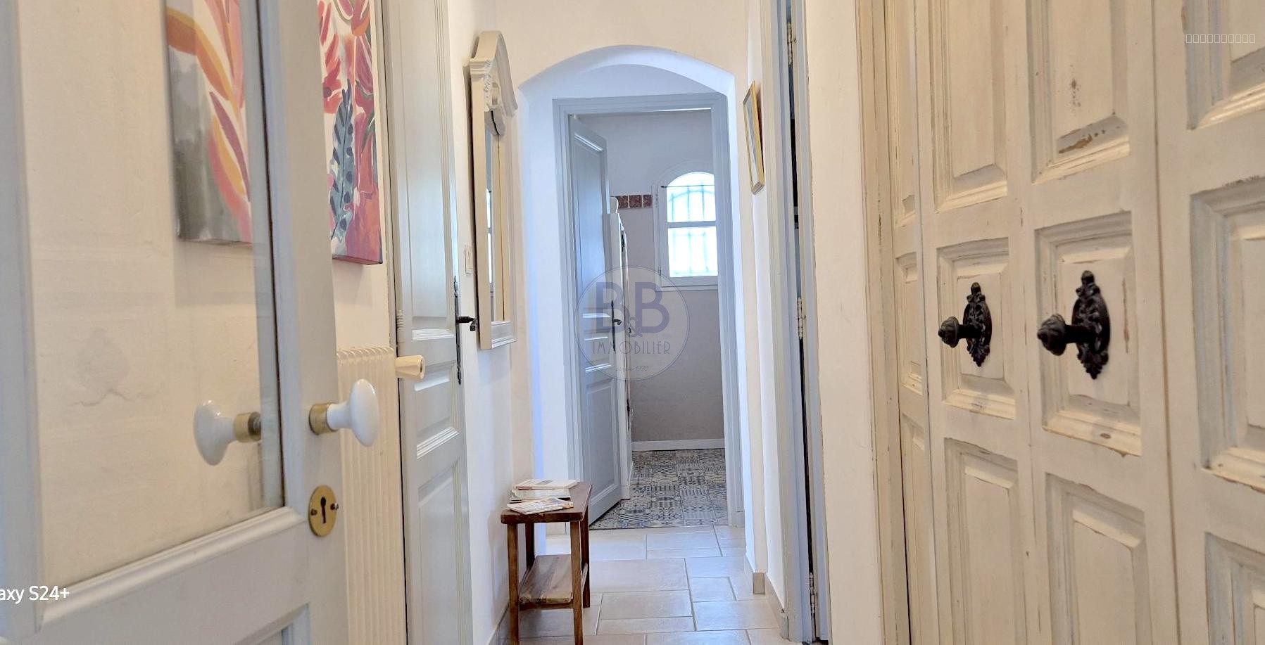 Charme, lumière et authenticité   Maison 4 chambres avec piscine — photo 13
