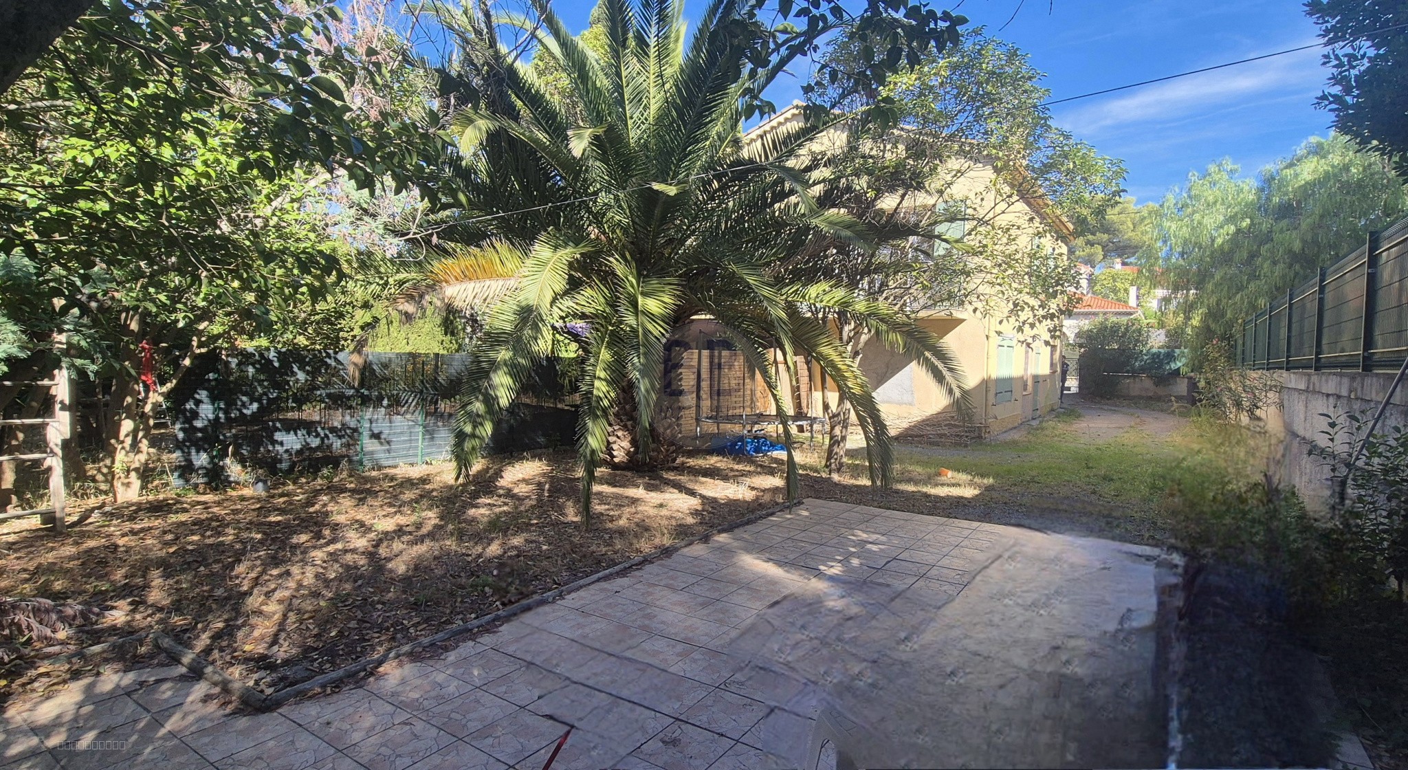 A vendre Haut de villa avec jardin privatif   Quartier des Plaines, Saint-Raphaël — photo 10