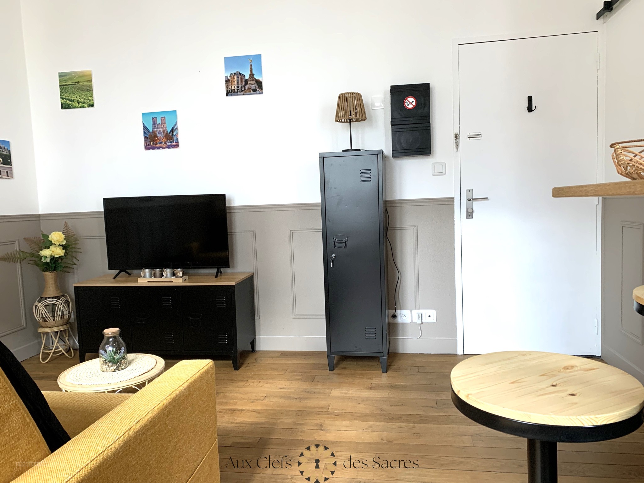 A VENDRE : Studio rénové et vendu meublé avec locataire — photo 16