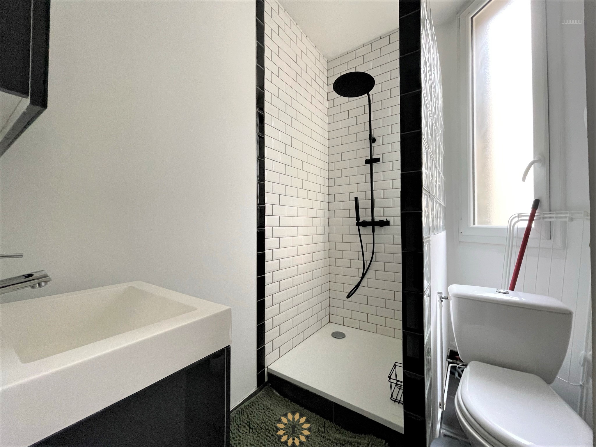 Location meublée appartement T2 Reims Hypercentre — photo 13