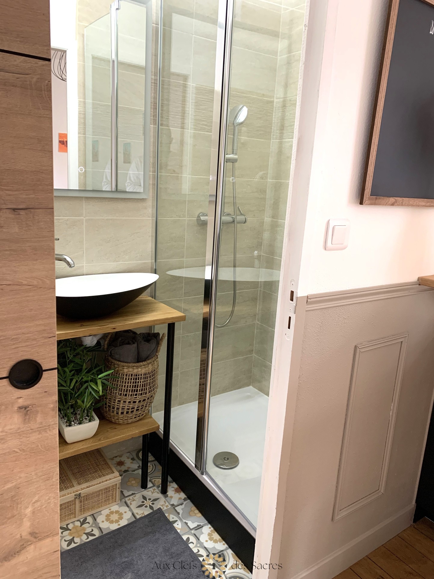 A VENDRE : Studio rénové et vendu meublé avec locataire — photo 10