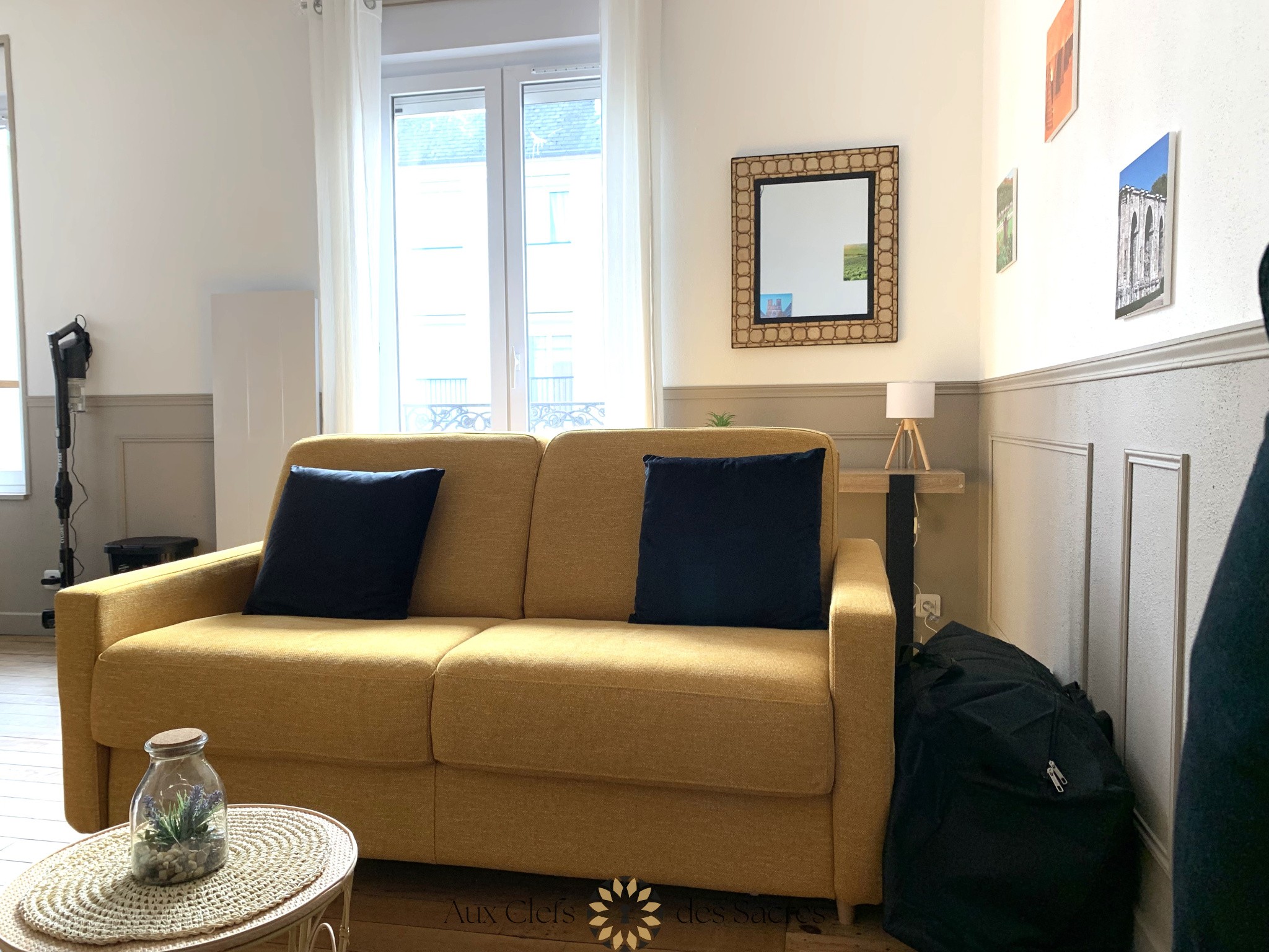 A VENDRE : Studio rénové et vendu meublé avec locataire — photo 6