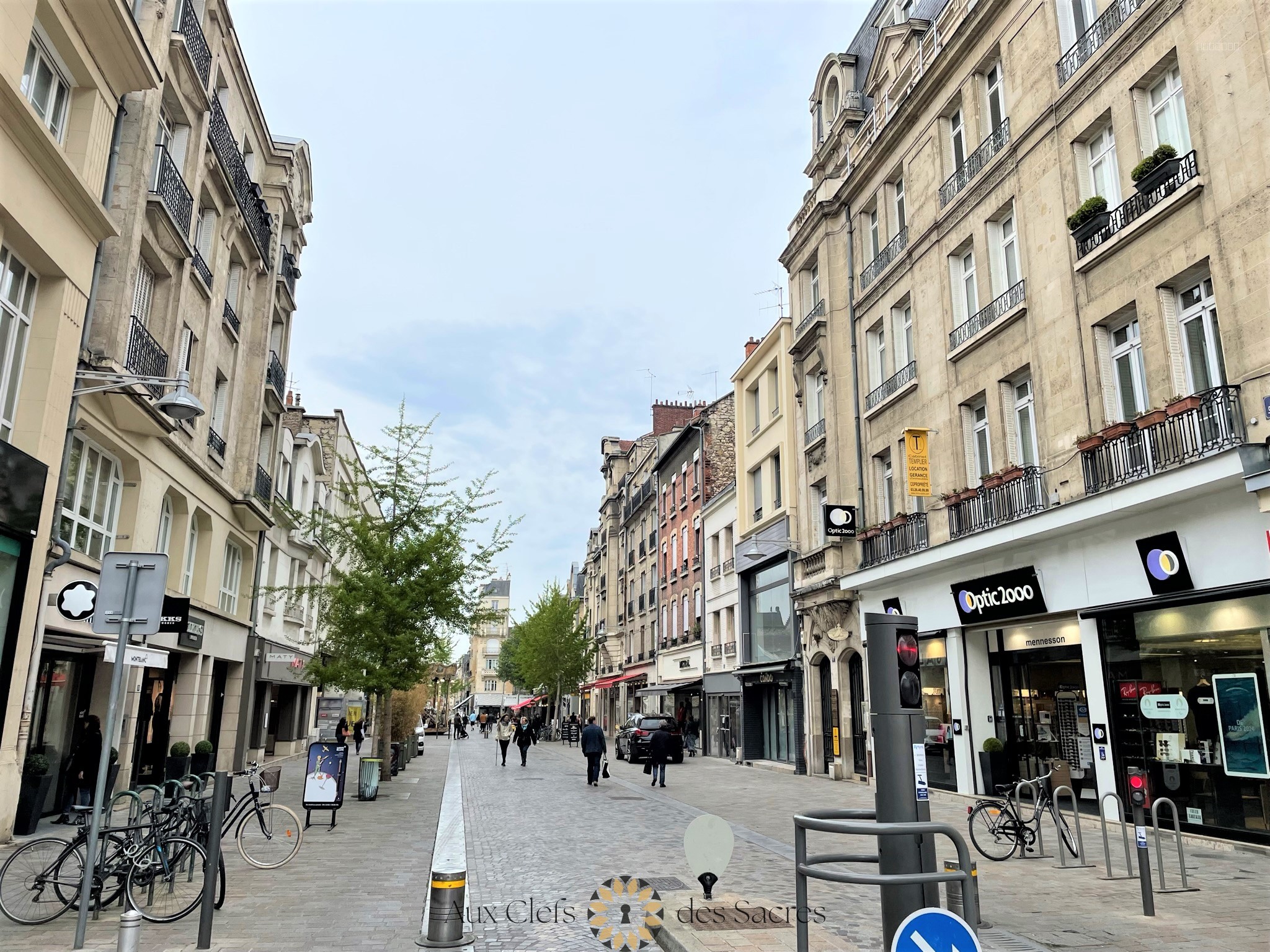 Location meublée appartement T2 Reims Hypercentre — photo 9