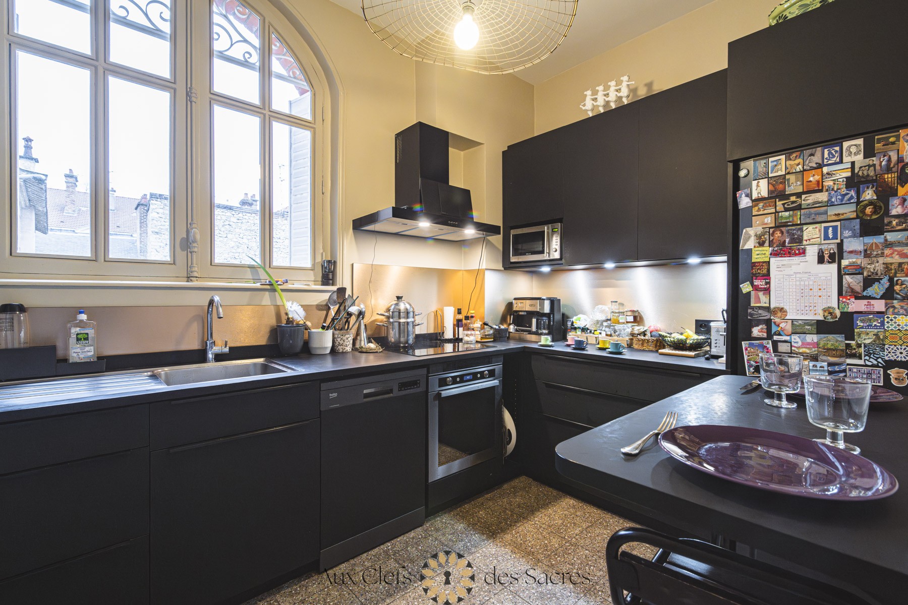 Appartement lumineux au charme de l’ancien   Hypercentre de Reims — photo 9
