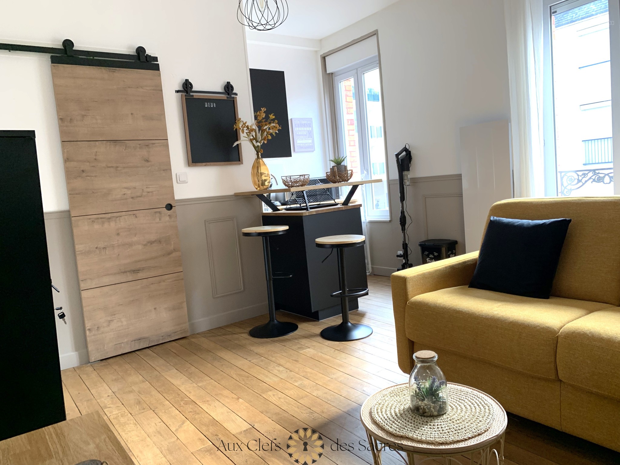 A VENDRE : Studio rénové et vendu meublé avec locataire — photo 5