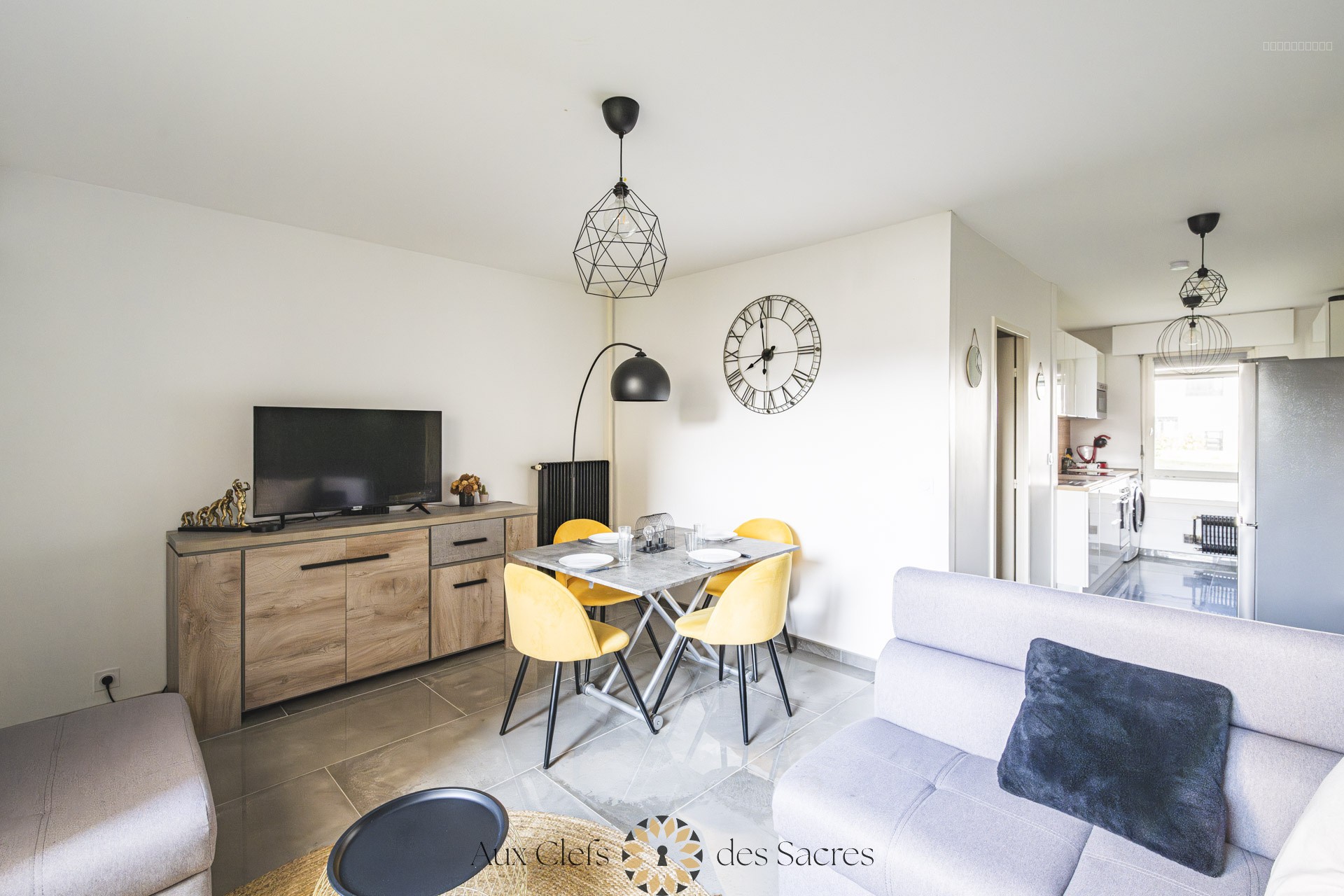IDEAL COLOCATION - LOCATION APPARTEMENT MEUBLE TYPE 5 - 4 CHAMBRES — photo 3