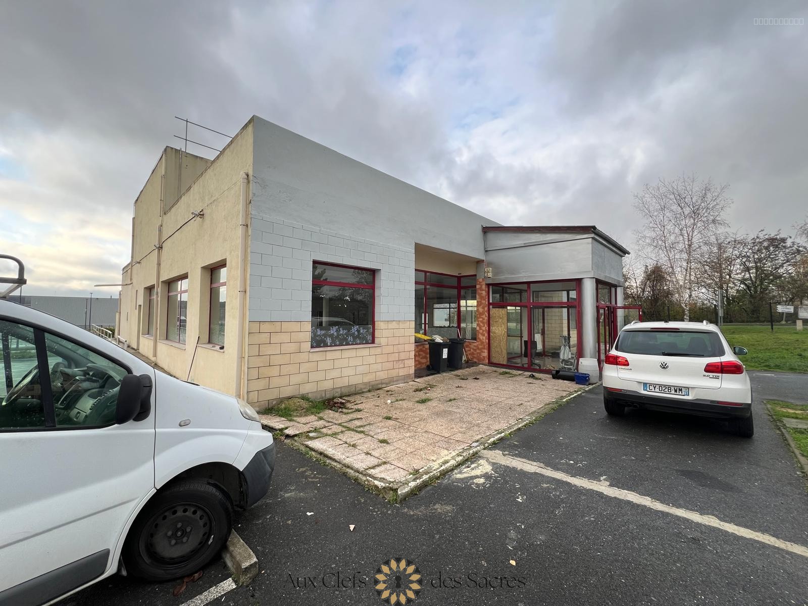 LOCAL COMMERCIAL — photo 5