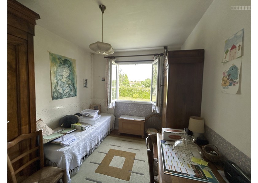 Maison familiale plain-pied en hameau — photo 7