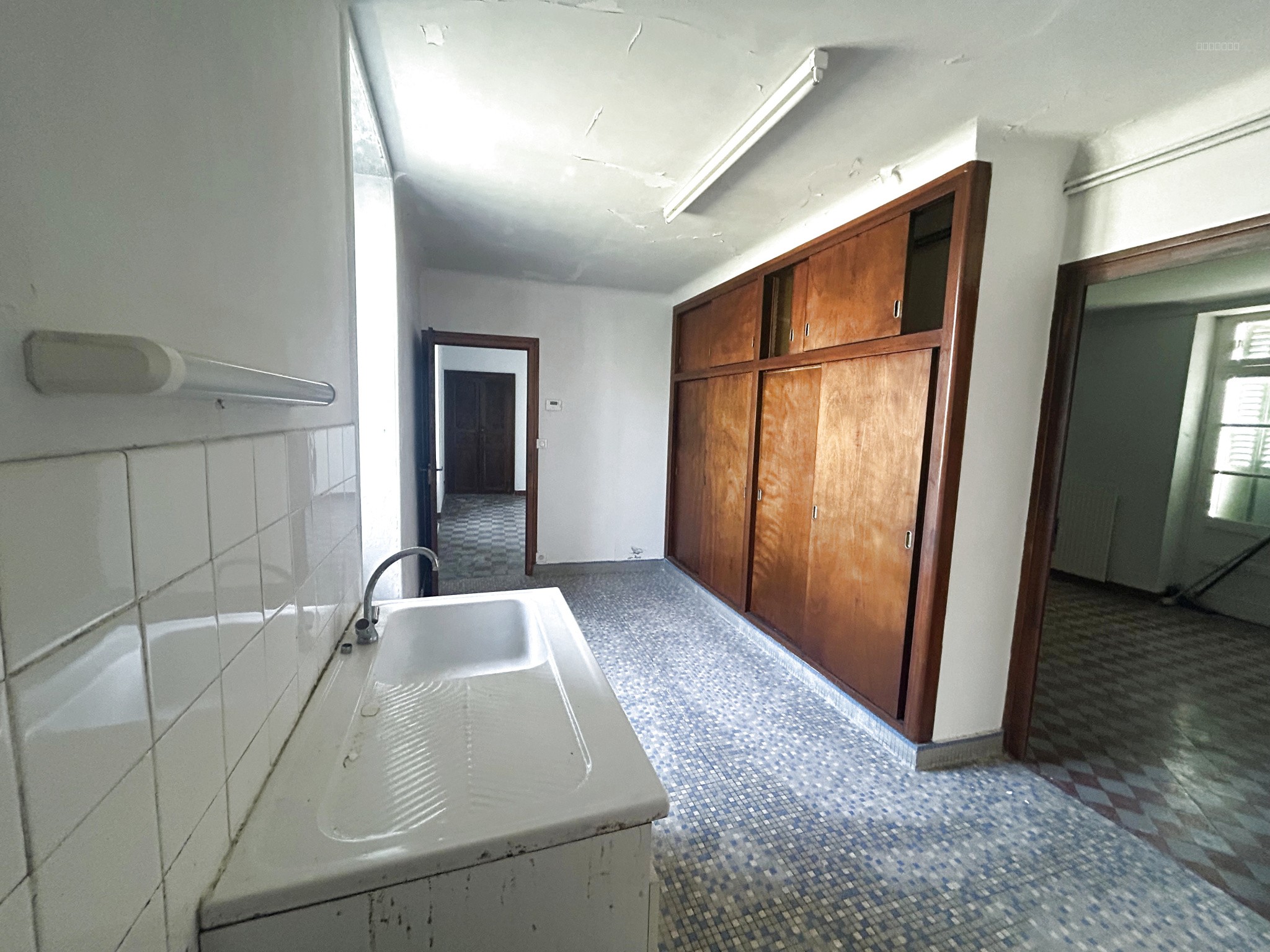 Maison familiale 3-4 chambres à rénover — photo 3