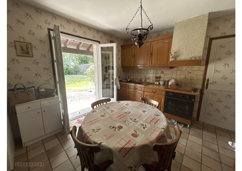 Maison familiale plain-pied en hameau — photo 2