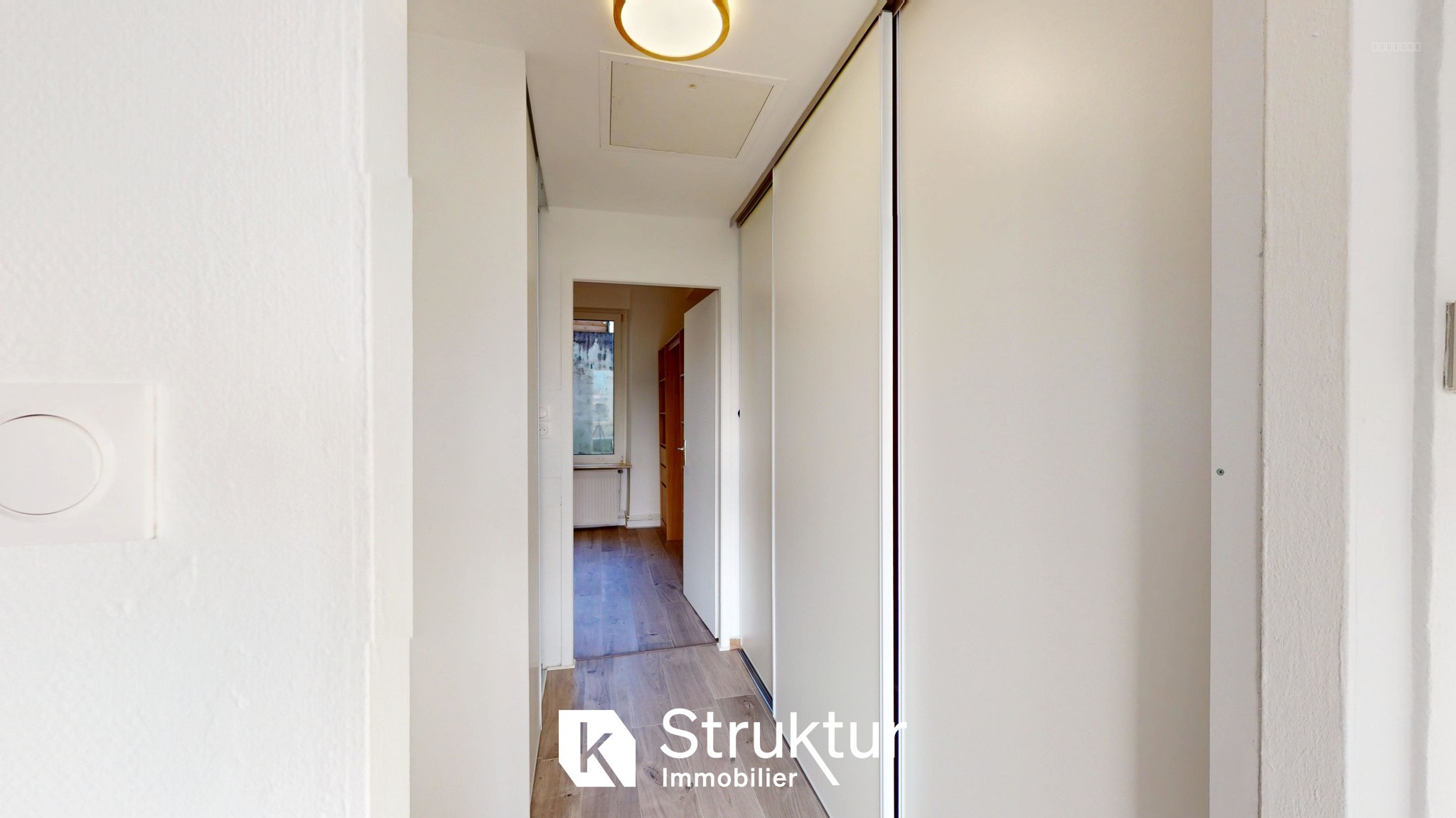 APPARTEMENT F2 RENOVE MEUBLE EN REZ DE CHAUSSEE — photo 9