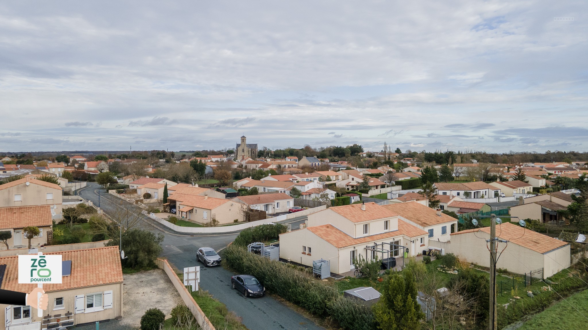 TERRAIN VIABILISE ET RACCORDEE AU TOUT A L'EGOUT — photo 5