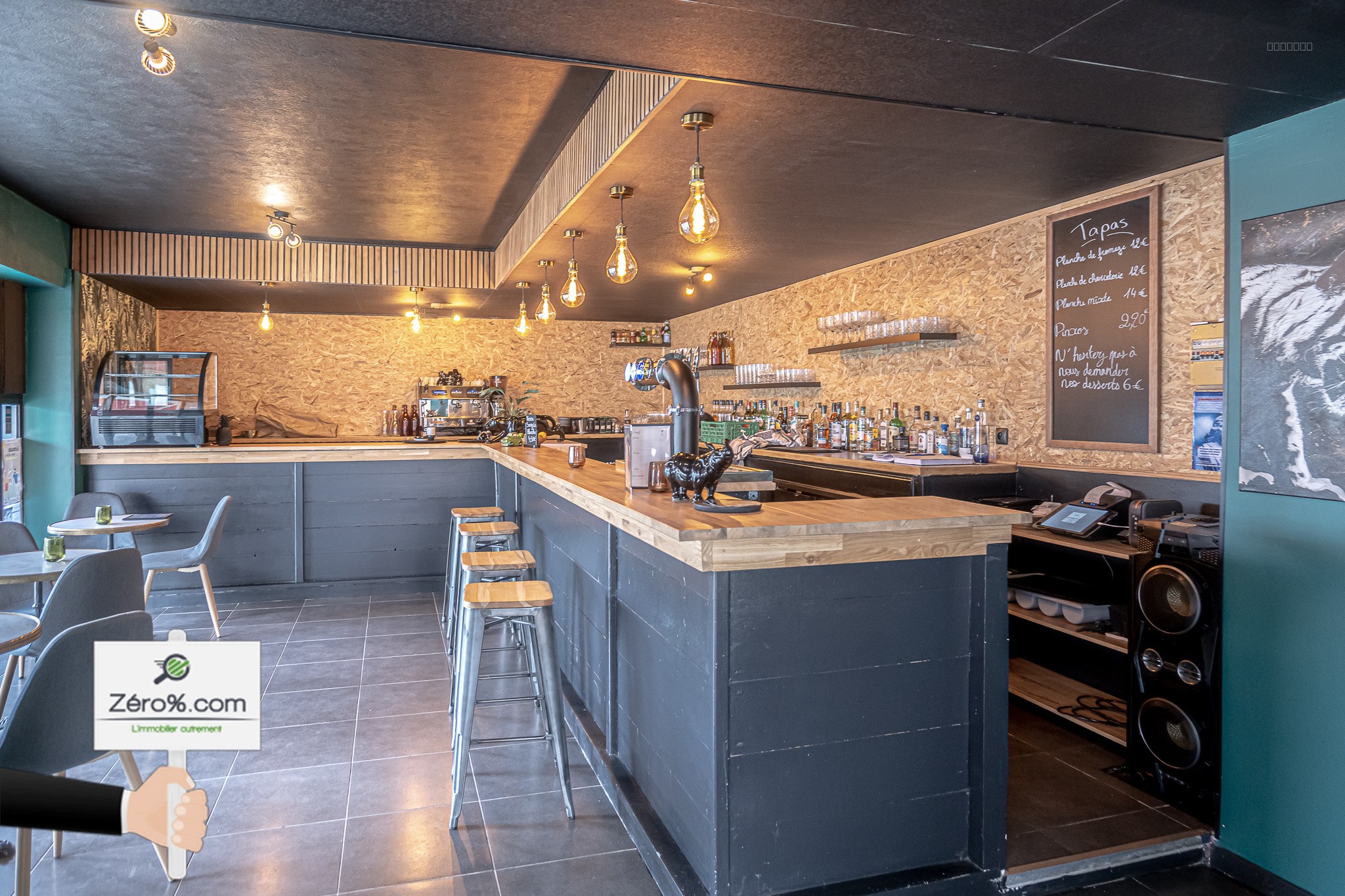 Ensemble immobilier : logements + local pro — photo 3