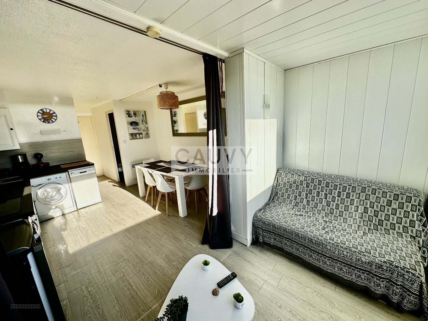 APPARTEMENT T2, 1 ERE LIGNE PLAGE, CAP D'AGDE — photo 2