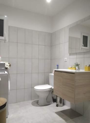 APPARTEMENT T2 45 m2 - Terrasse couverte 25 m2 — photo 9