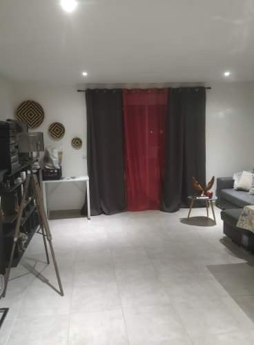 APPARTEMENT T2 45 m2 - Terrasse couverte 25 m2 — photo 5