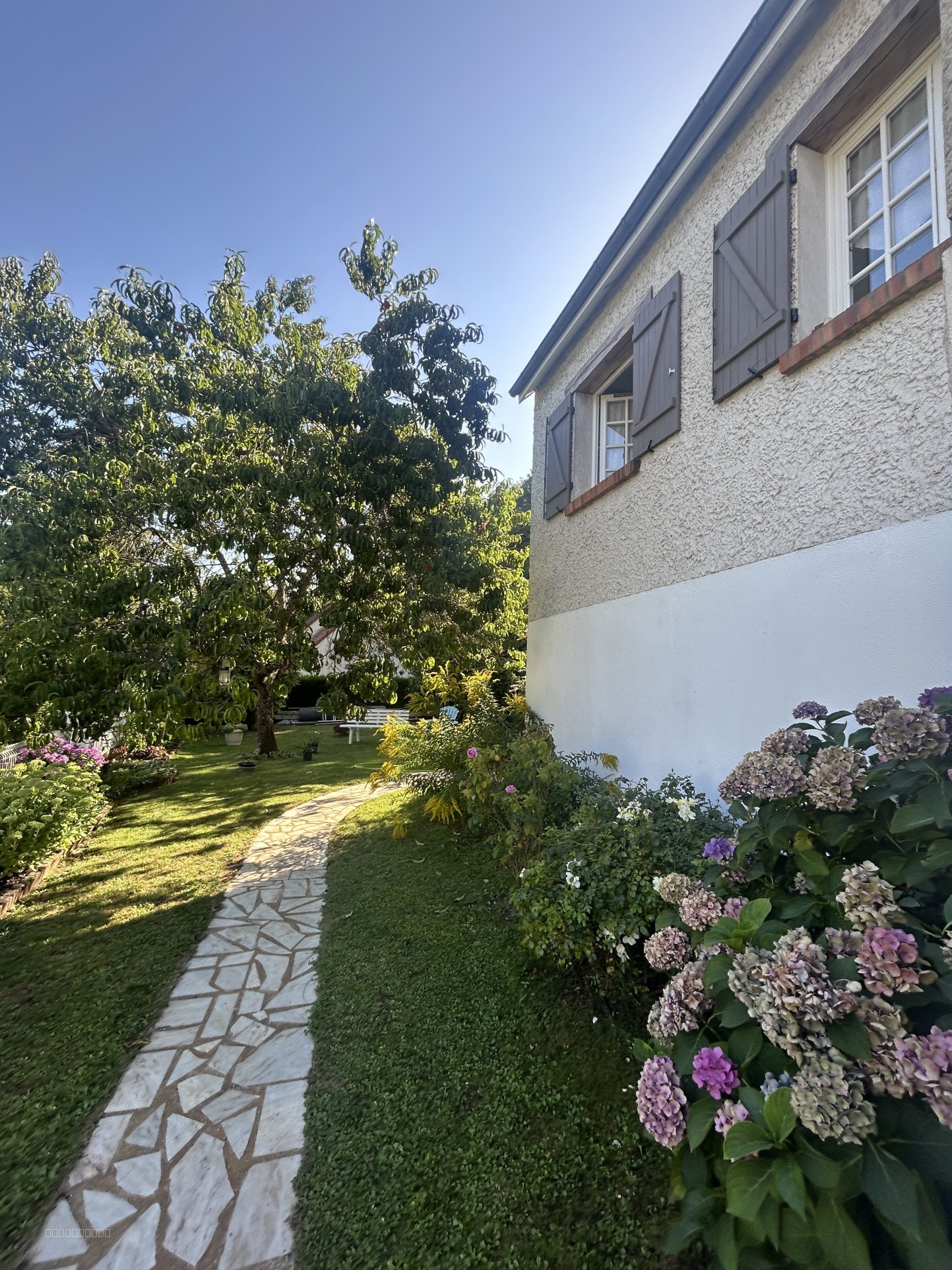 PAVILLON AVEC SOUS SOL A SACLAS EXCLUSIVITE — photo 18