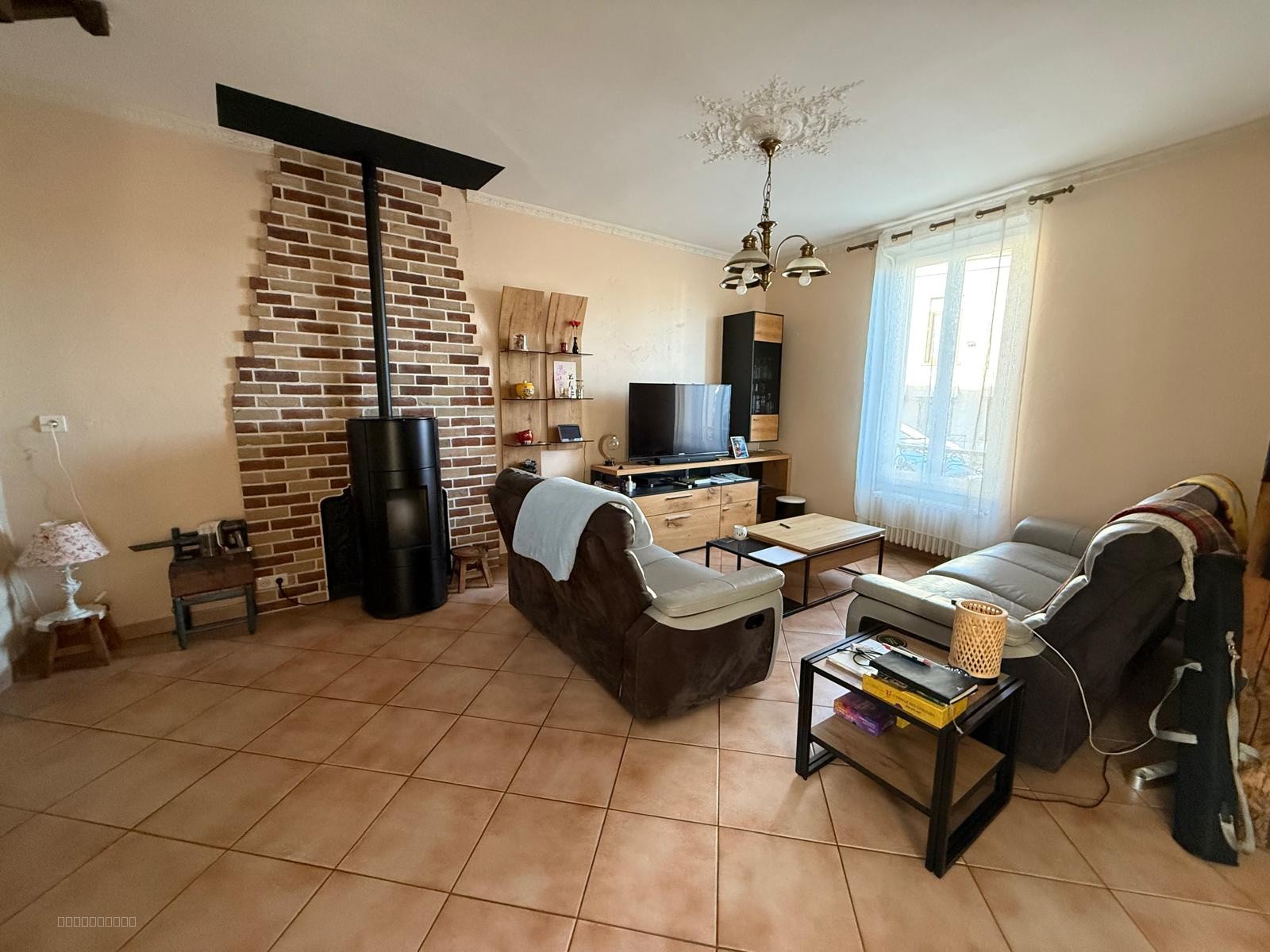 MAISON DE VILLE 160M2 AVEC JARDIN ET DEPENDANCES — photo 2