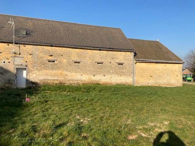 GUIGNEVILLE - Entrepôt/Grange/Stockage  - 103 m2 au sol avec un jardin — photo 2