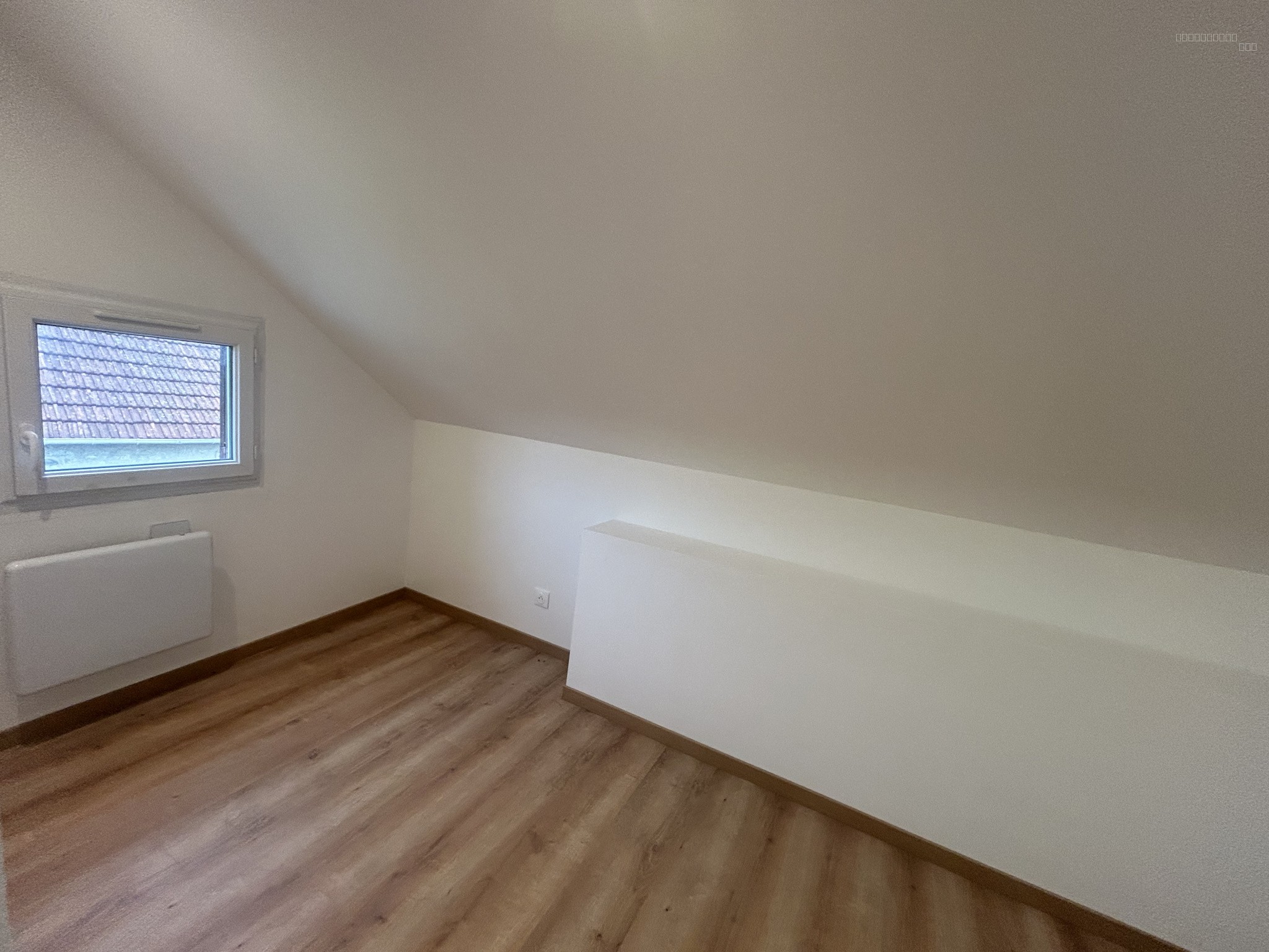 ENSEMBLE IMMOBILIER A BAULNE — photo 13
