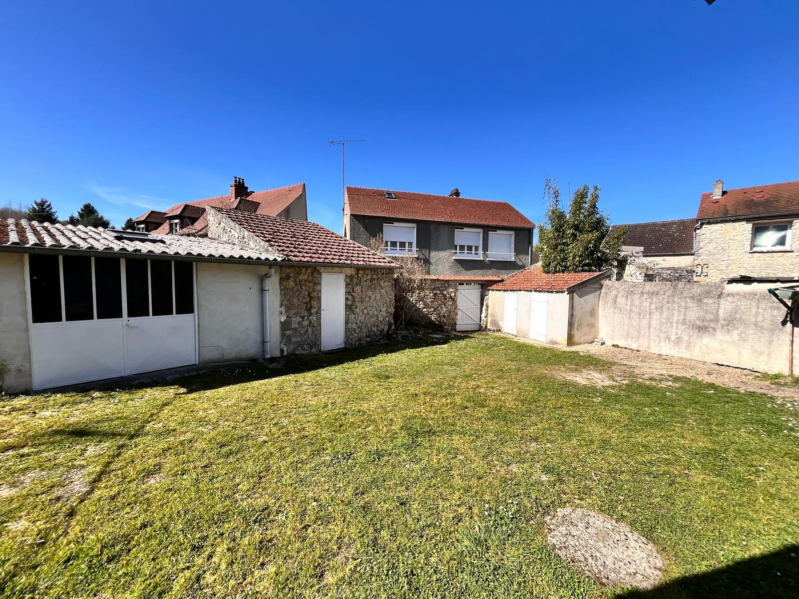 Immeuble de rapport - BOISSY-LE-CUTE — photo 6