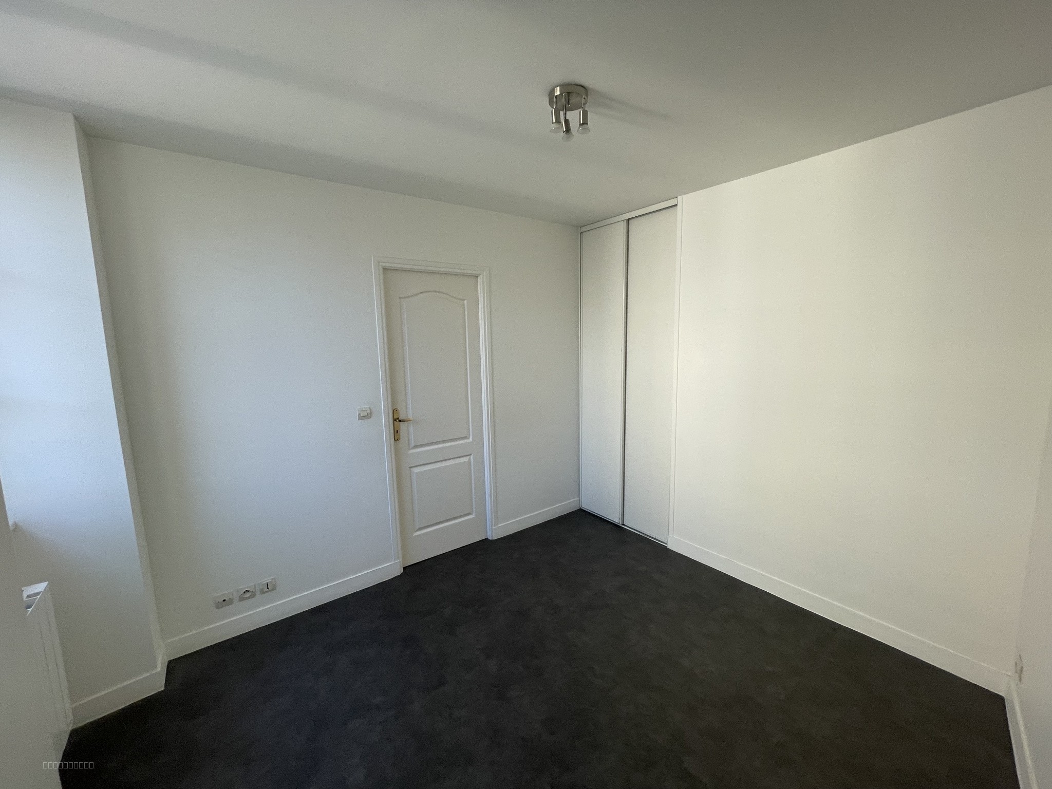 Appartement F2 ETAMPES 91150 — photo 2