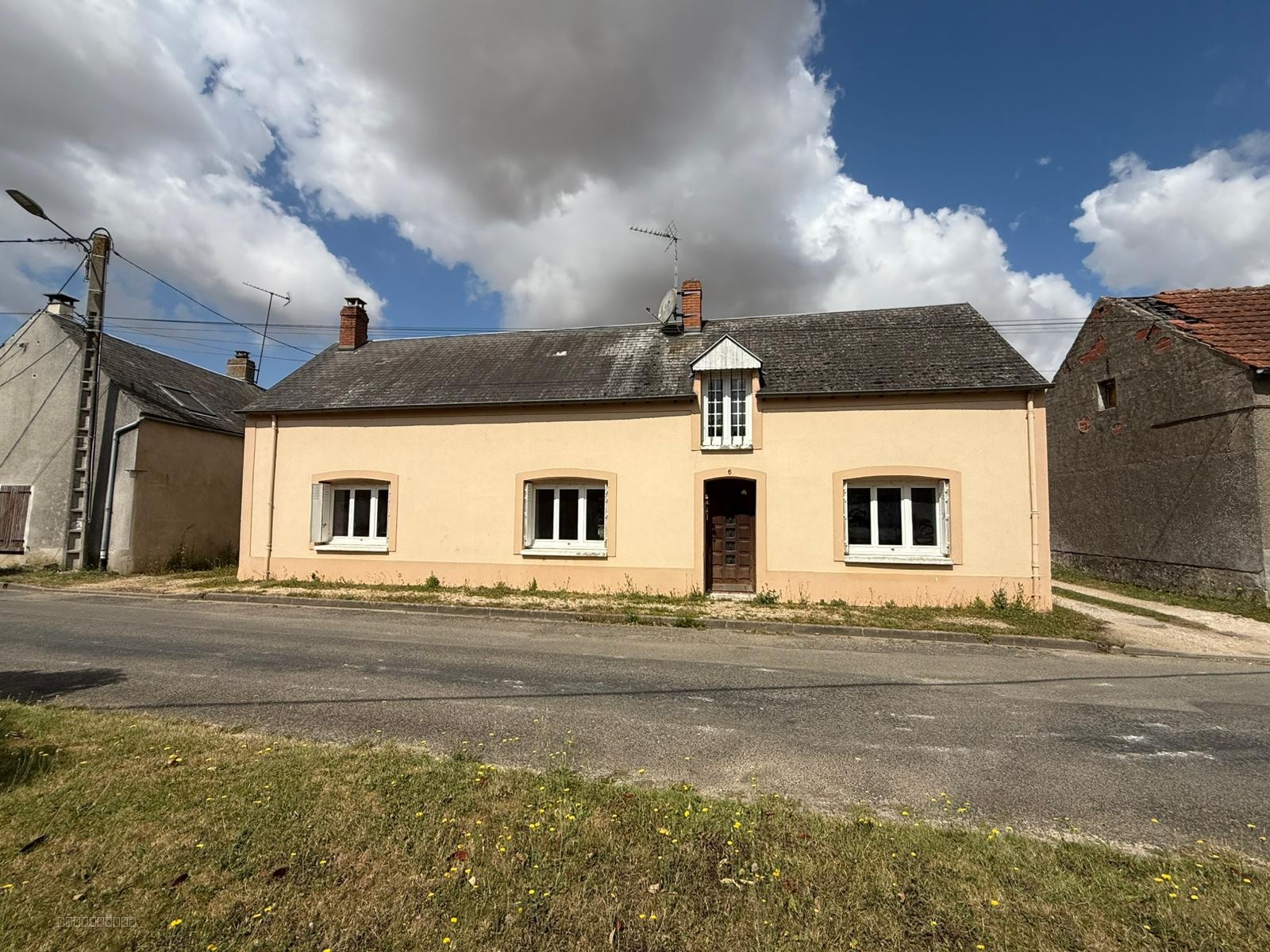 Maison de campagne. Outarville. 135m2 habitables sur plus de 1200m2 de terrain — photo 4