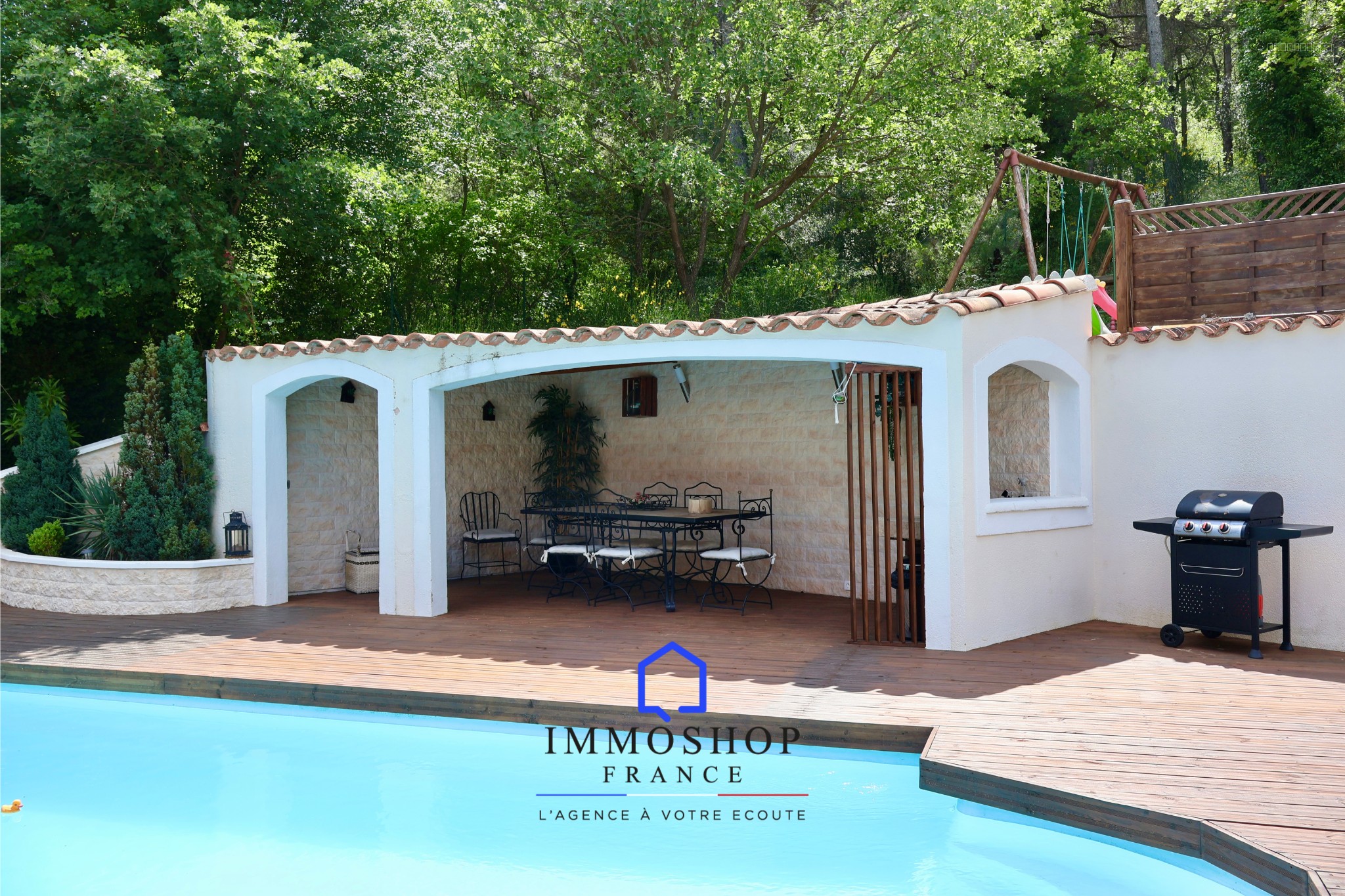 VILLA T4 AVEC DÉPENDANCES - SIMIANE-COLLONGUE 13109 — photo 3