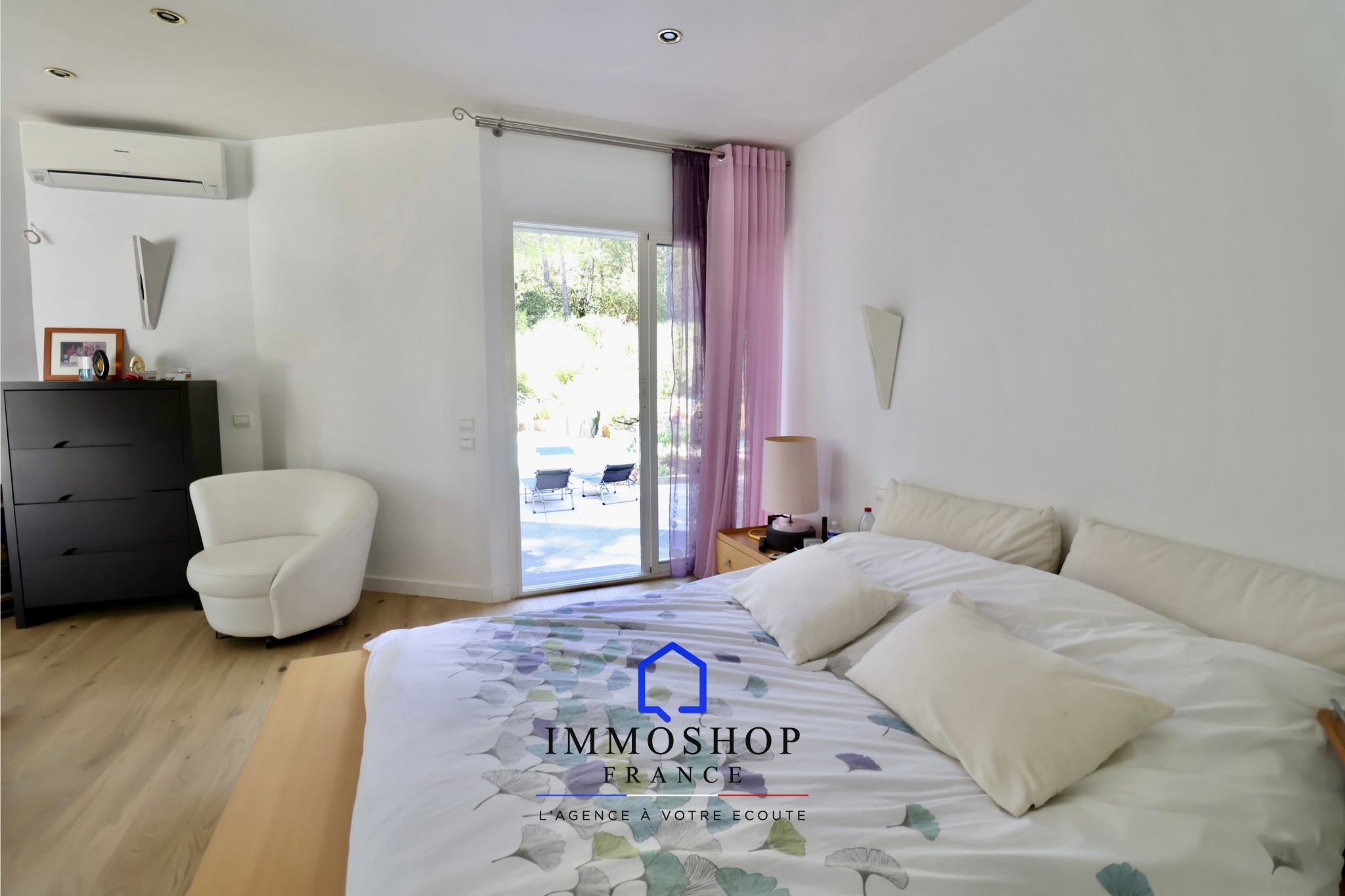 PROPRIÉTÉ 7 PIÈCES SUR 8000 M2 DE TERRAIN - AURIOL (13390) - QUARTIER BASSAN — photo 10