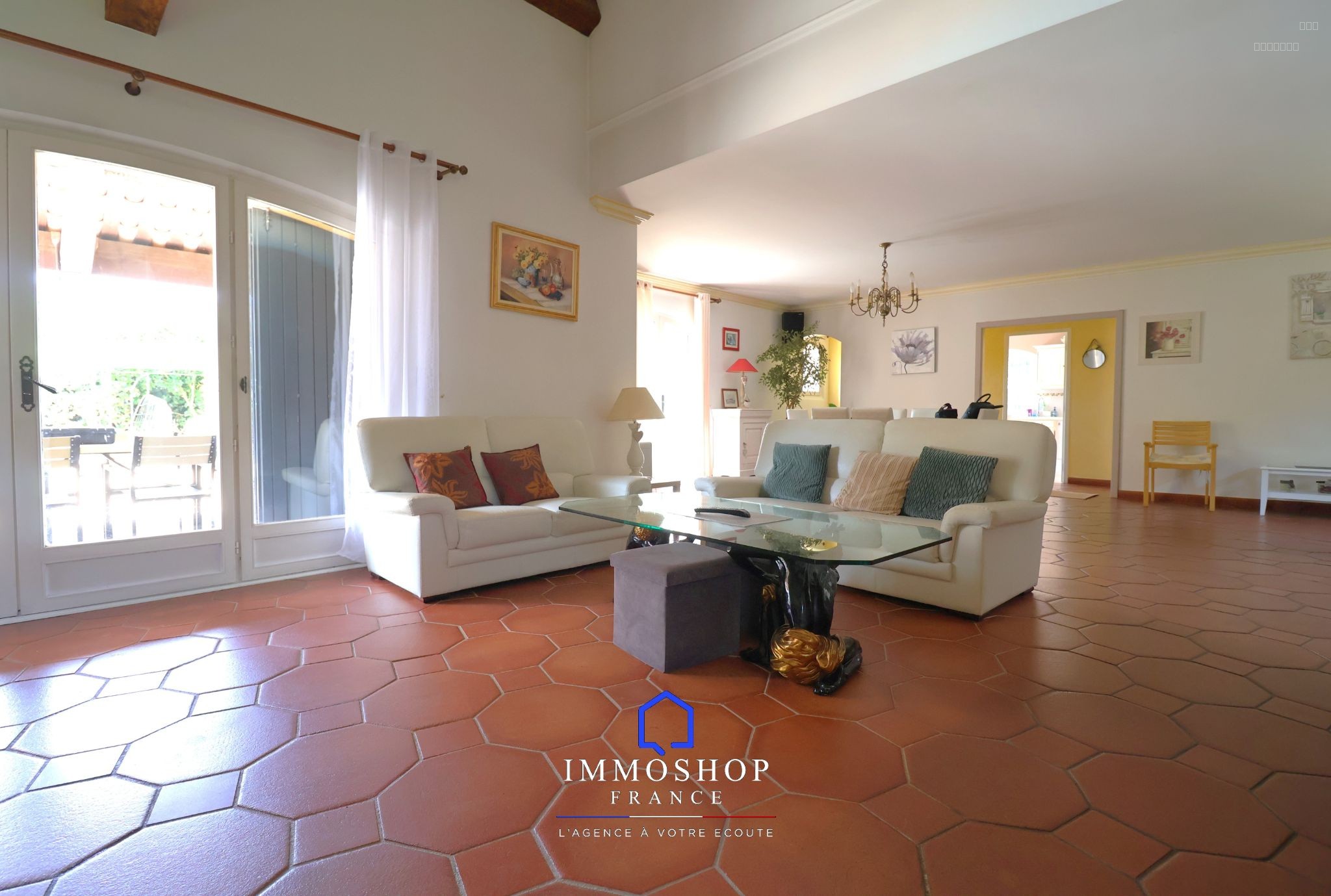 Maison 236m2 avec piscine et garage 100m2 Saint Zacharie 83640 — photo 7