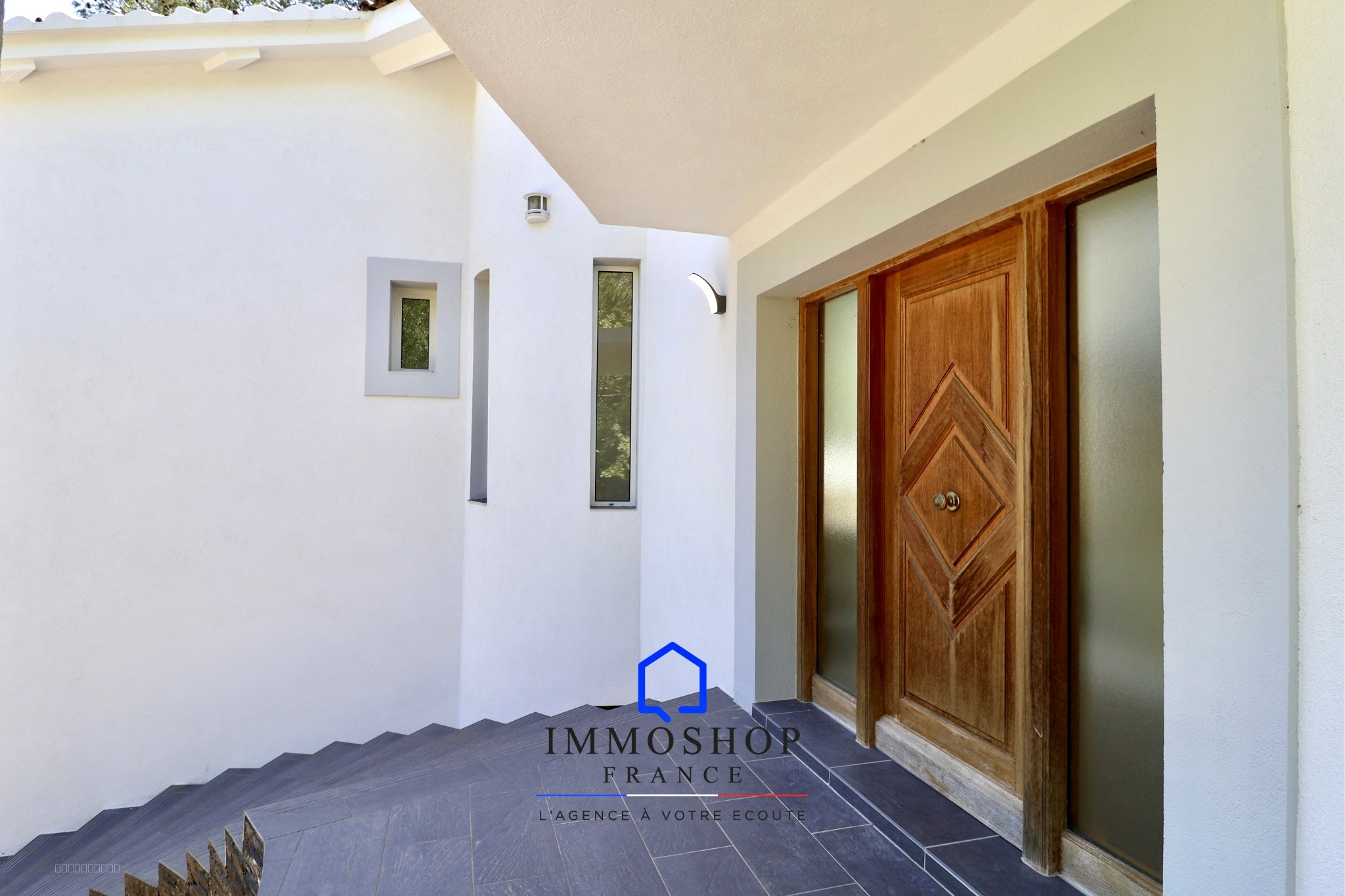 PROPRIÉTÉ 7 PIÈCES SUR 8000 M2 DE TERRAIN - AURIOL (13390) - QUARTIER BASSAN — photo 8