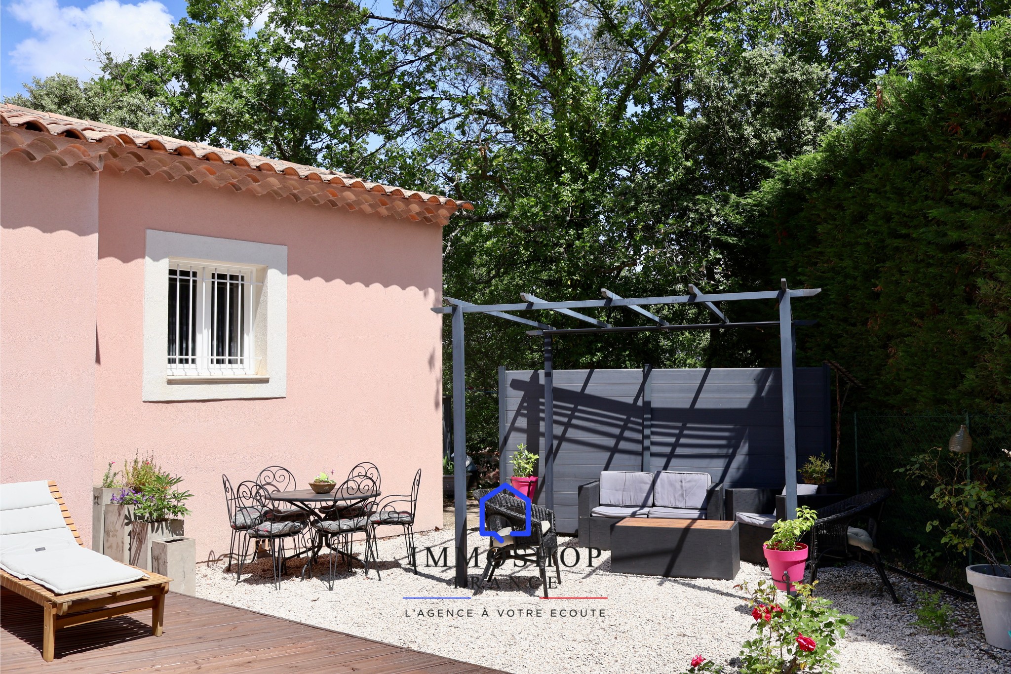 VILLA T4 AVEC DÉPENDANCES - SIMIANE-COLLONGUE 13109 — photo 17
