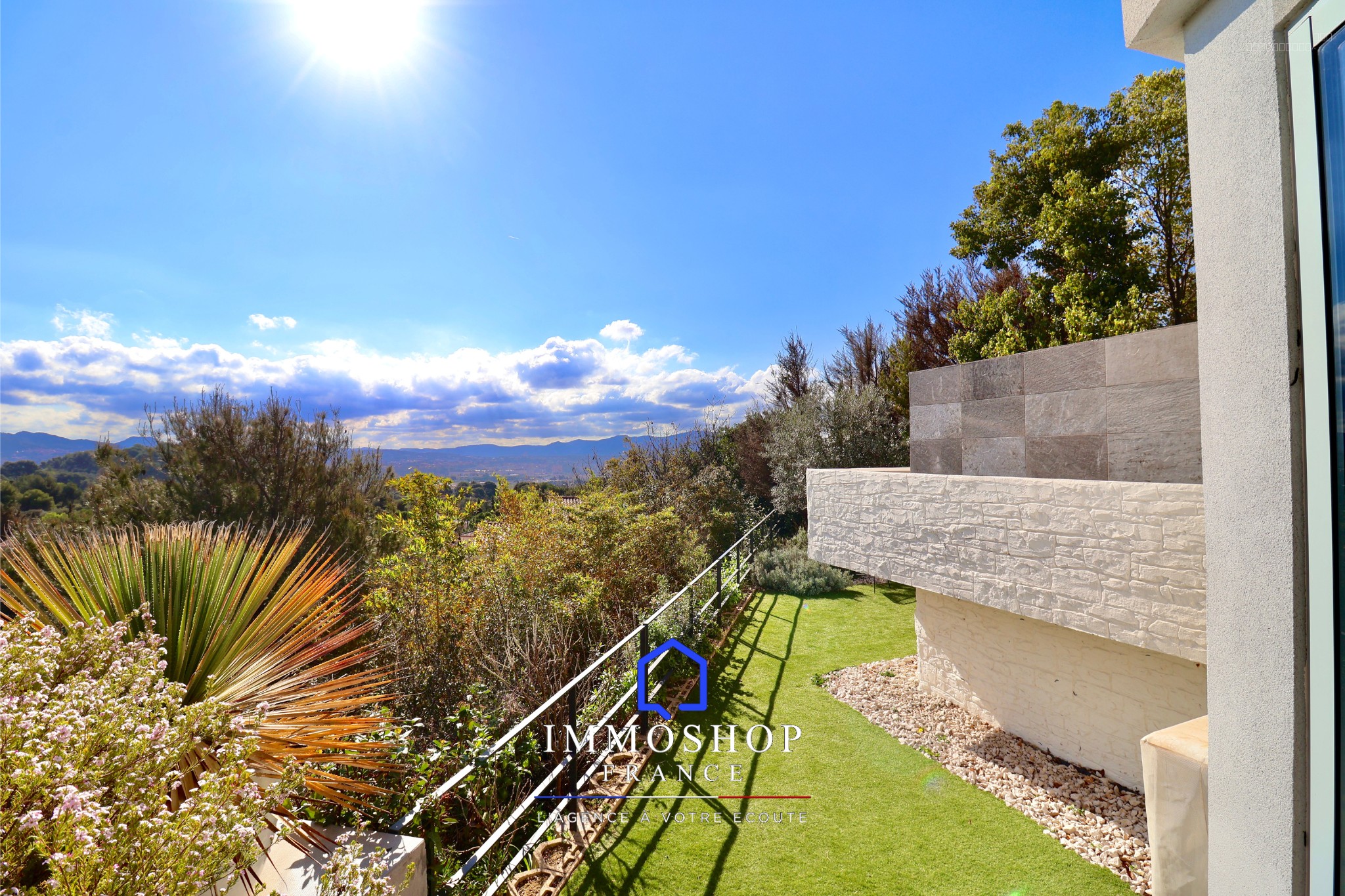 VILLA CONTEMPORAINE T5 - MARSEILLE 13013 — photo 19
