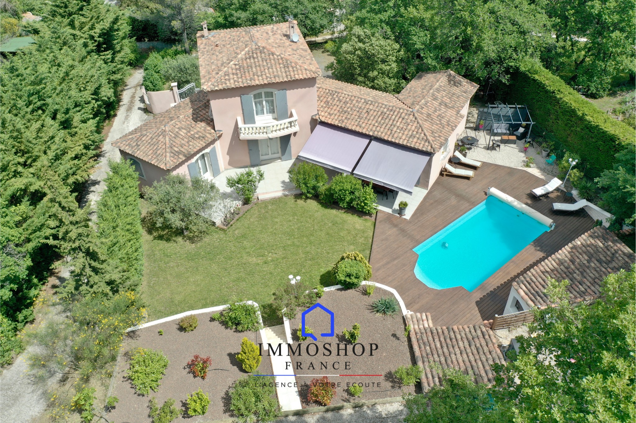 VILLA T4 AVEC DÉPENDANCES - SIMIANE-COLLONGUE 13109 — photo 4