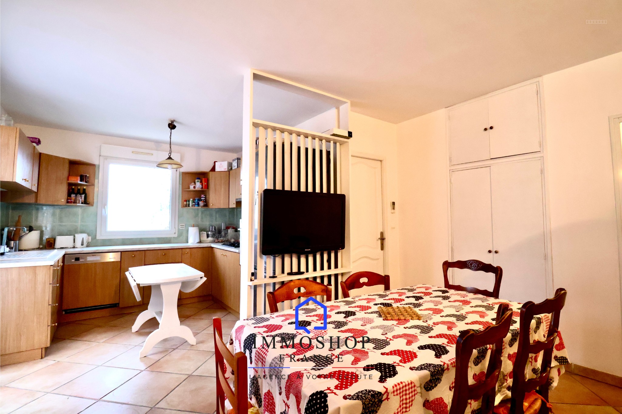 MAISON D'HÔTE 215m2 T7 - Secteur CHÂTEAU-GOMBERT 13013 — photo 11