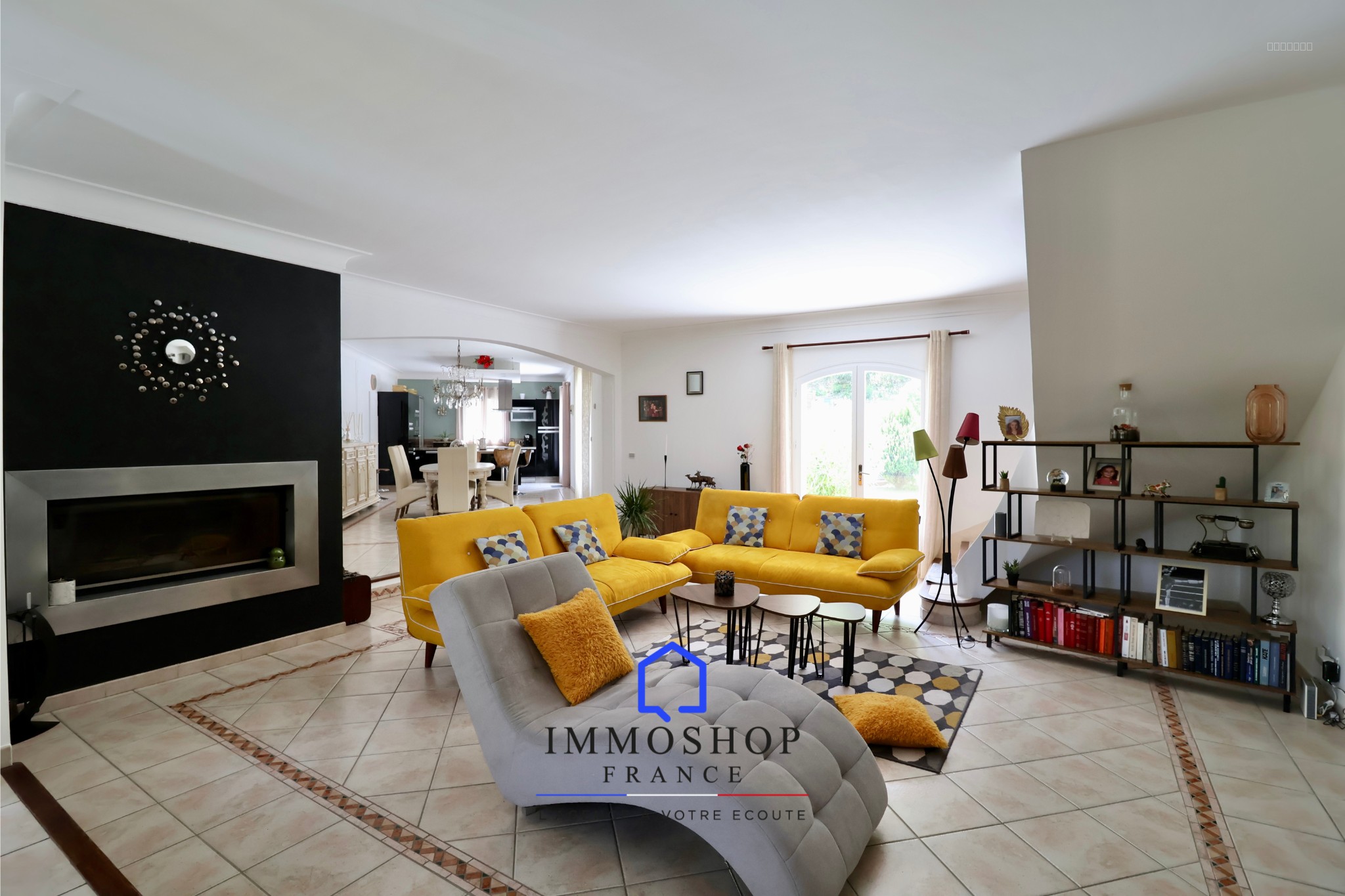 VILLA T4 AVEC DÉPENDANCES - SIMIANE-COLLONGUE 13109 — photo 11